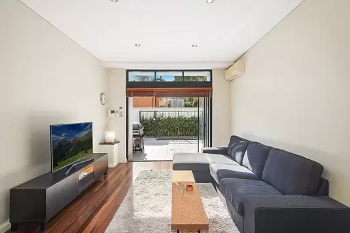 6/11-23 Hay Street, Leichhardt Sold by Coopers Agency