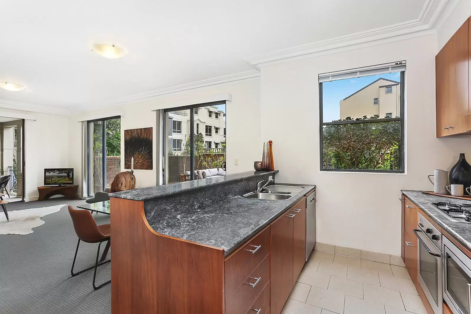 A1, 1 Buchanan Street, Balmain Sold by Coopers Agency - image 3