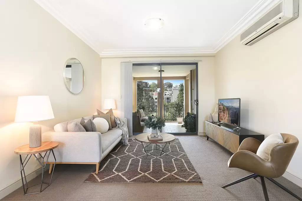 A9, 1 Buchanan Street, Balmain Sold by Coopers Agency