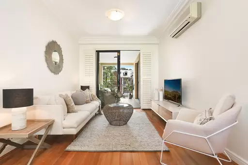 A15, 1 Buchanan Street, Balmain Sold by Coopers Agency