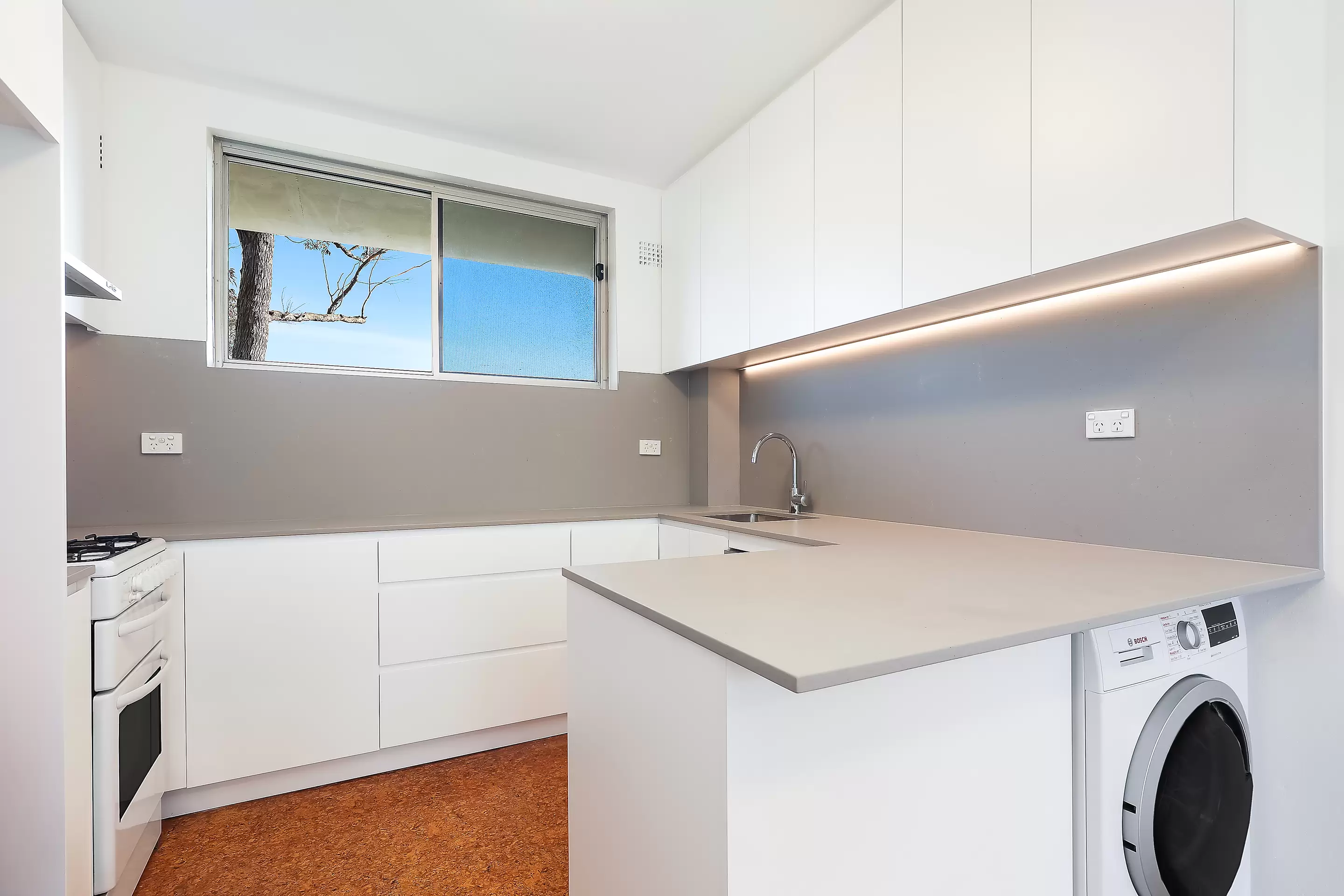 2/18A Ballast Point Road, Birchgrove Leased by Coopers Agency - image 3