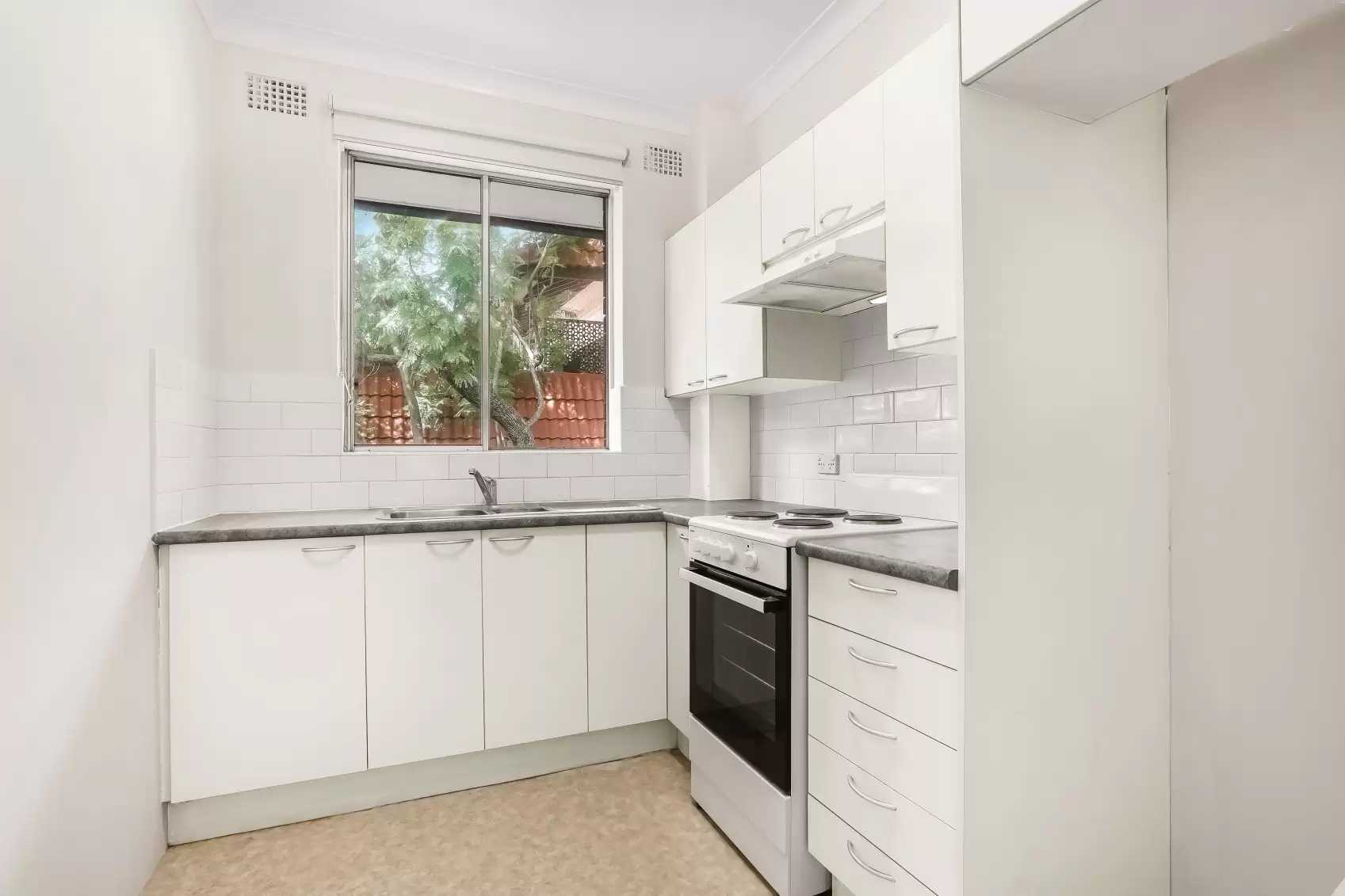 6/47 Wharf Road, Birchgrove Leased by Coopers Agency - image 3