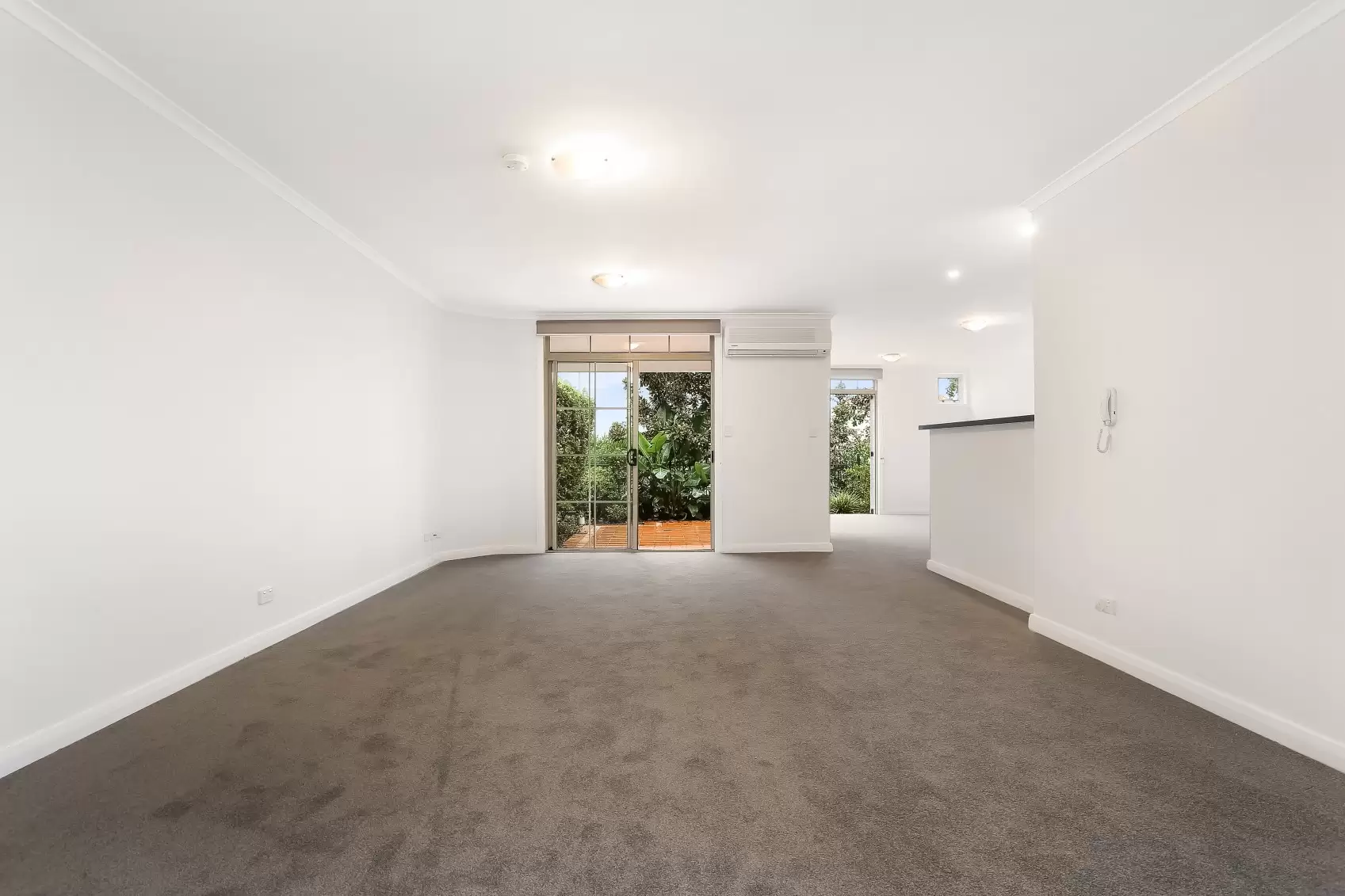 8/21 Waragal Avenue, Rozelle Leased by Coopers Agency - image 2