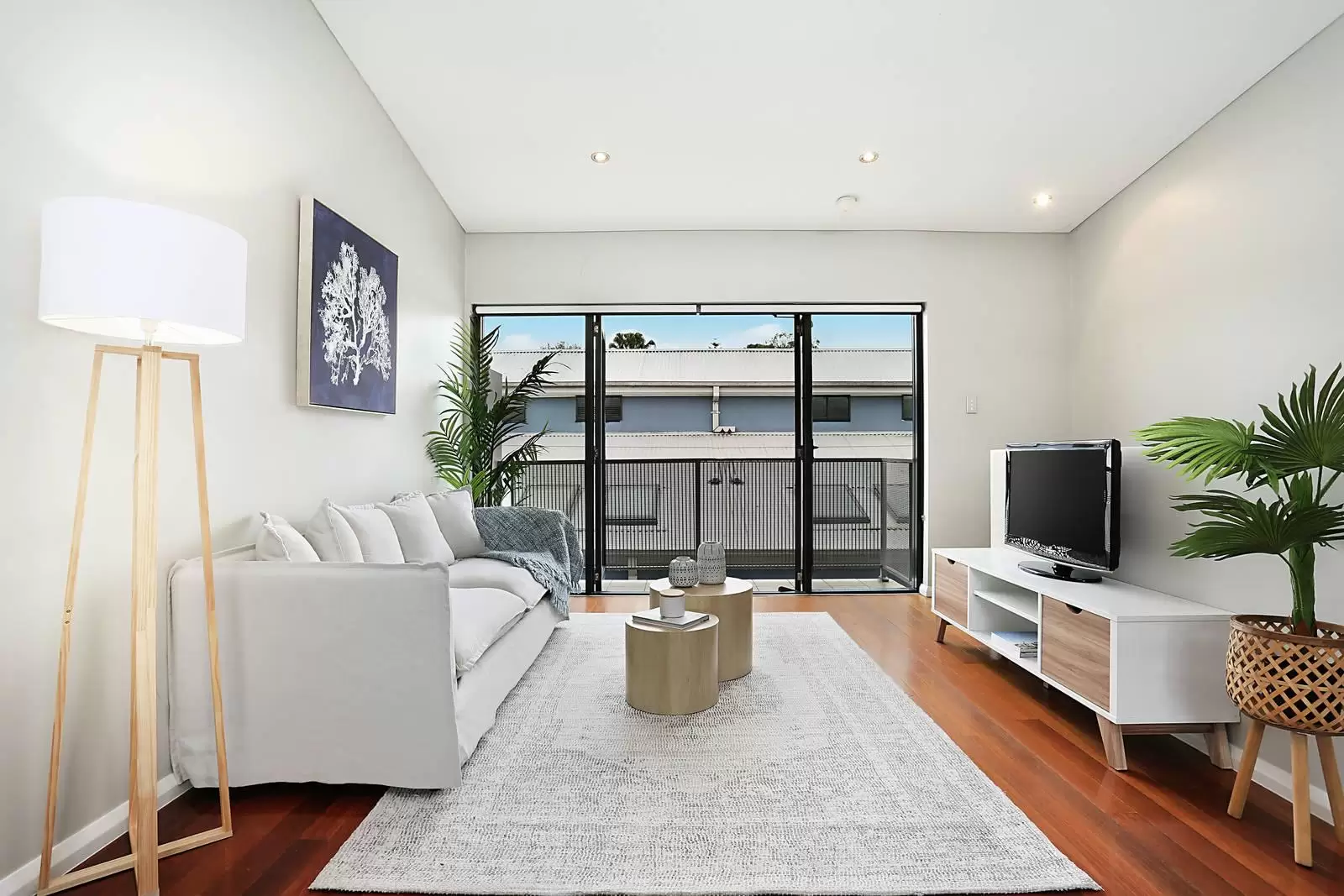 8/3 Hay Street, Leichhardt Sold by Coopers Agency - image 2