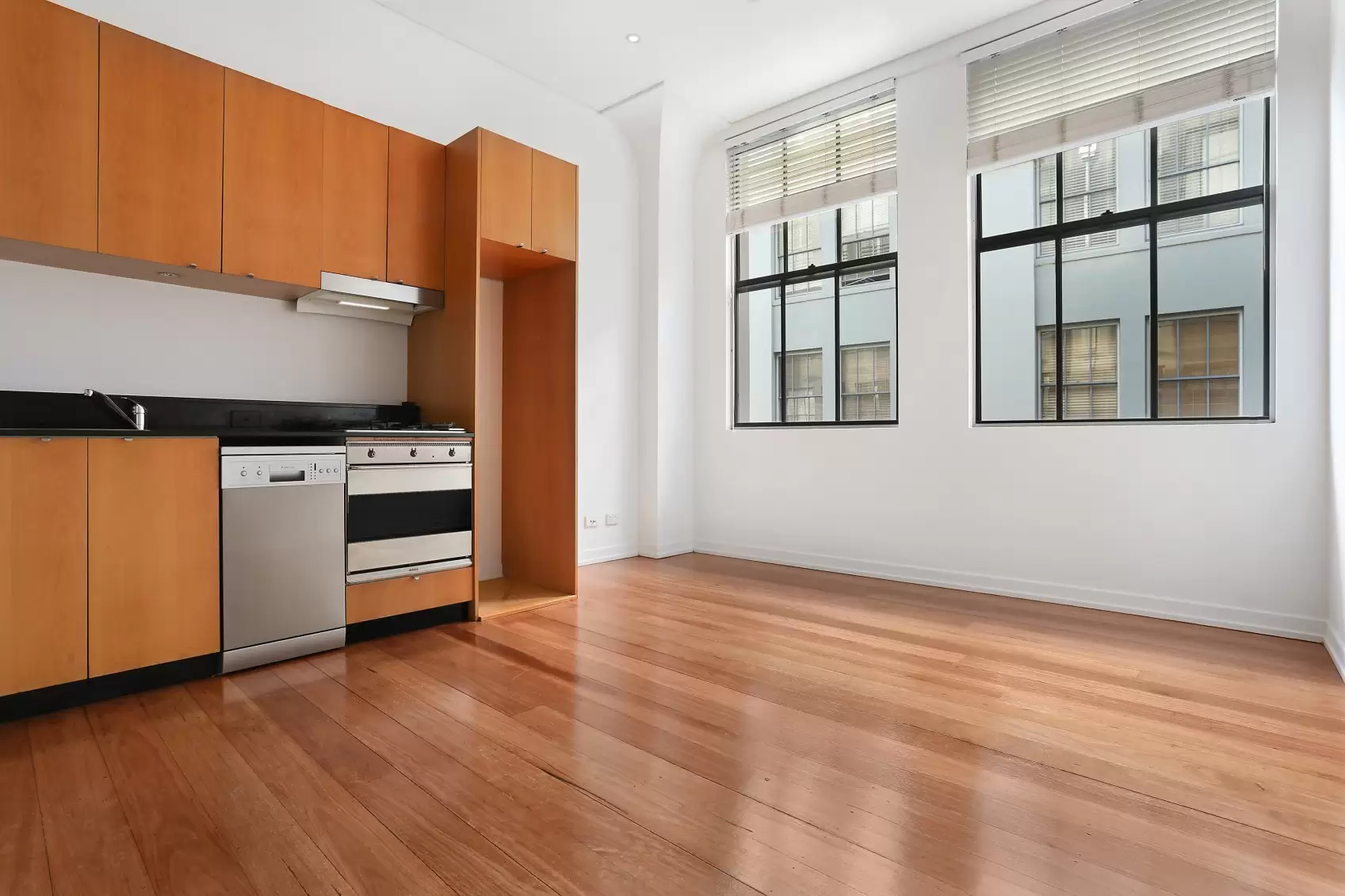 P205/22 Colgate Avenue, Balmain Leased by Coopers Agency - image 2