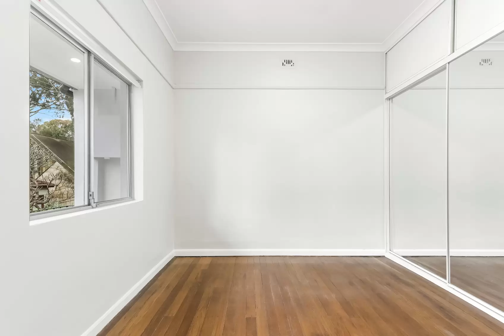 18 Pashley St, Balmain Leased by Coopers Agency - image 4