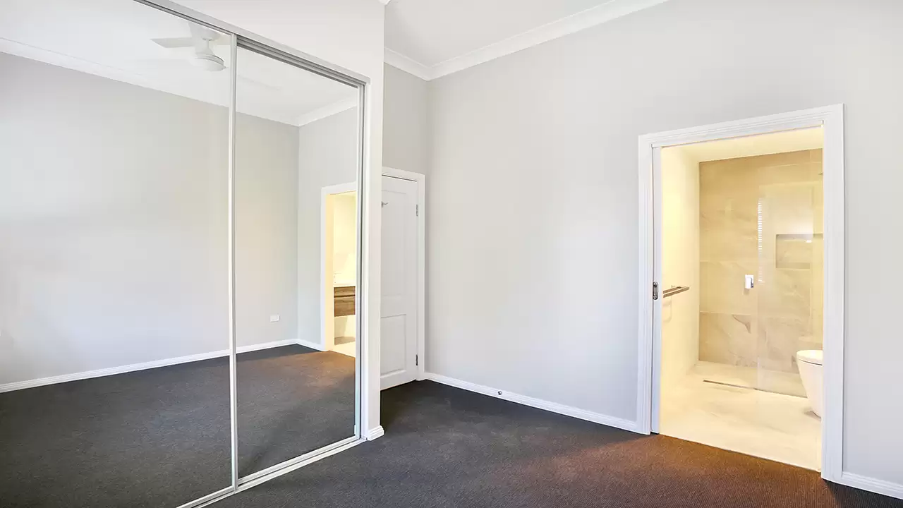 389 Catherine Street, Lilyfield Leased by Coopers Agency - image 2