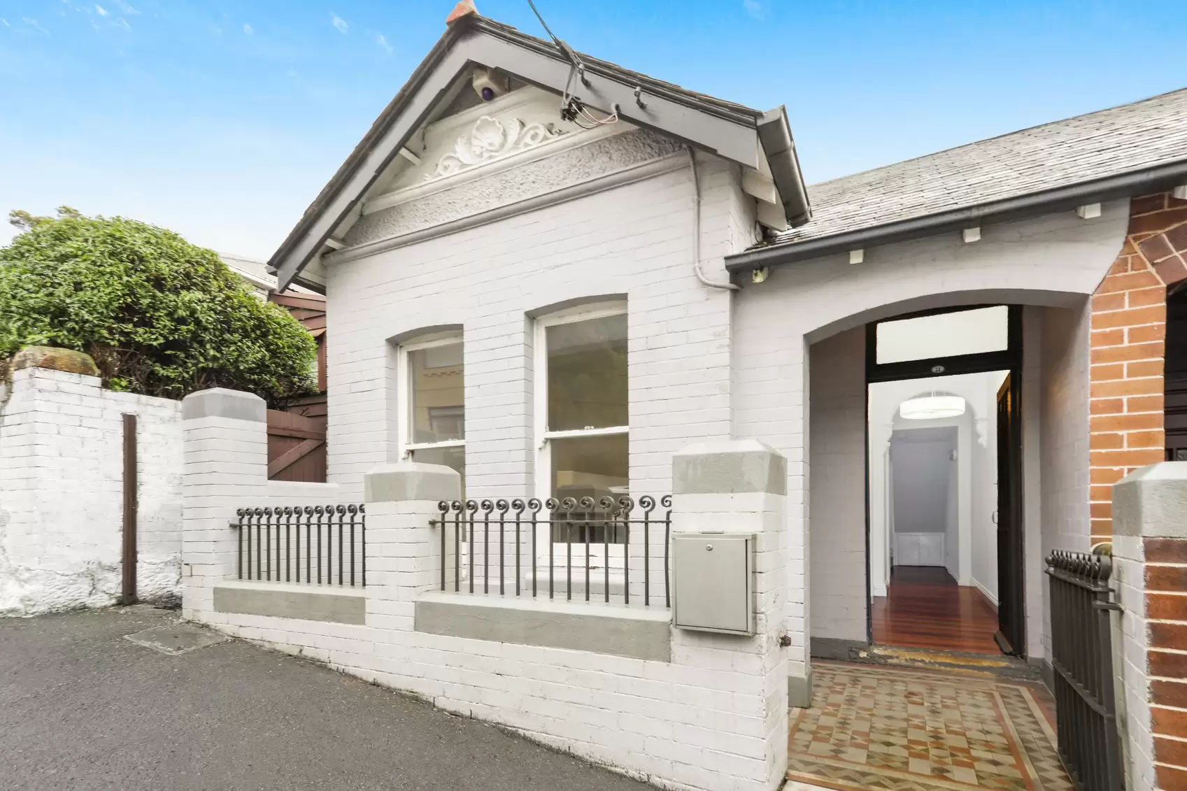 11 Paul Street, Balmain East Leased by Coopers Agency - image 1