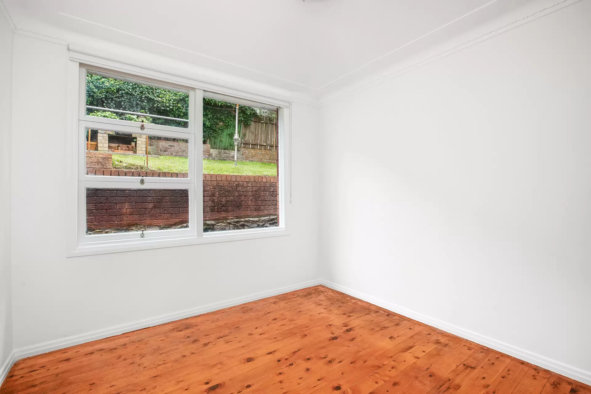 7 Bradford Street, Balmain Leased by Coopers Agency - image 1