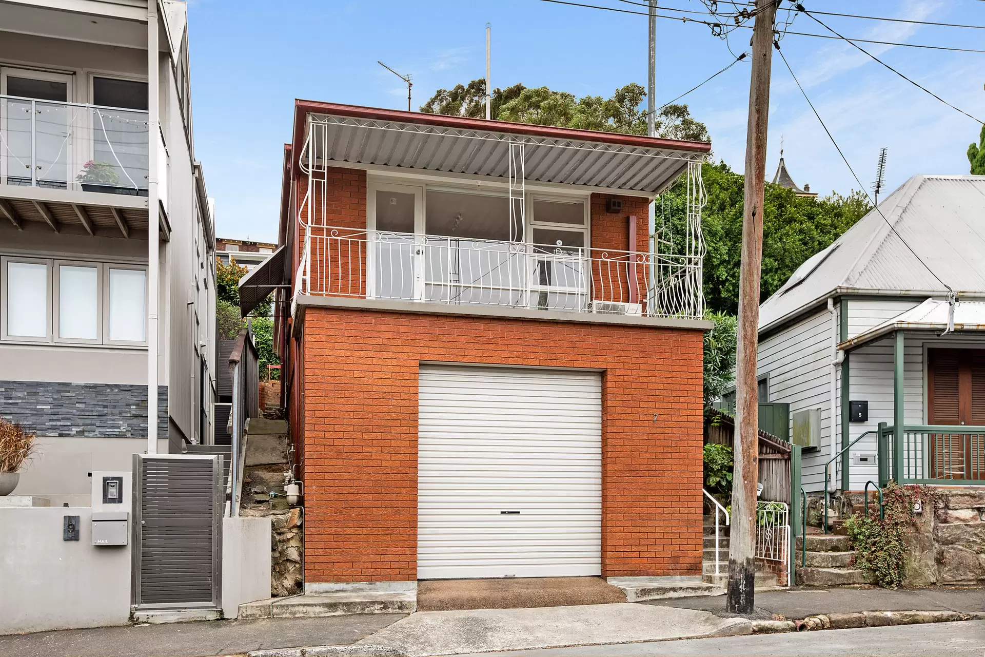 7 Bradford Street, Balmain Leased by Coopers Agency - image 1