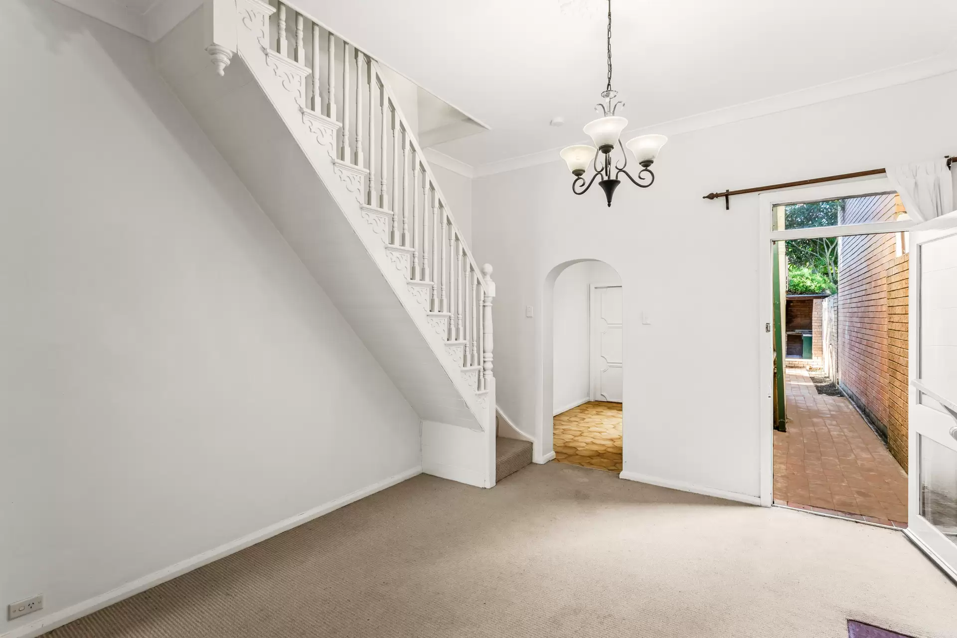 44 Reynolds Street, Balmain Leased by Coopers Agency - image 1