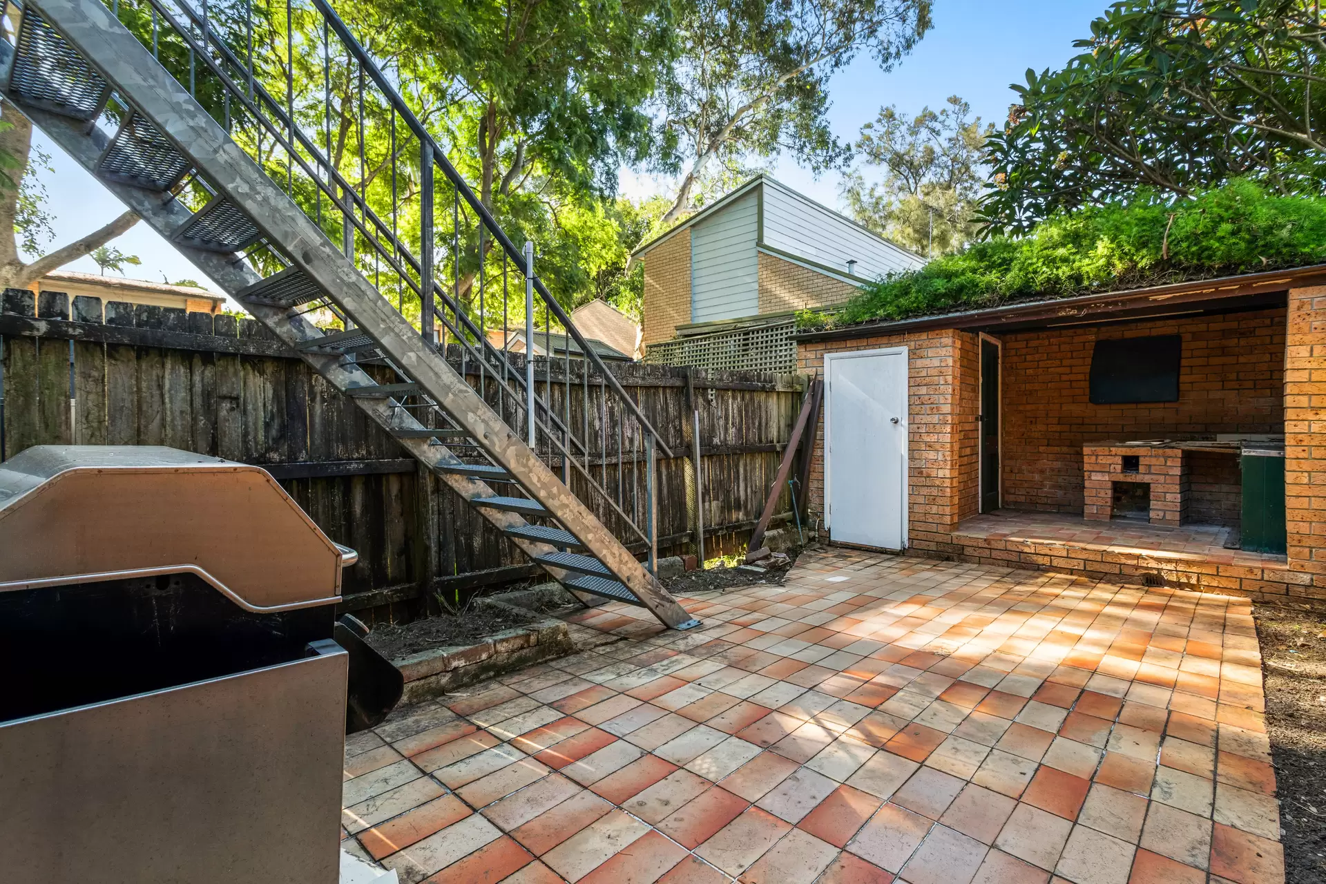 44 Reynolds Street, Balmain Leased by Coopers Agency - image 1