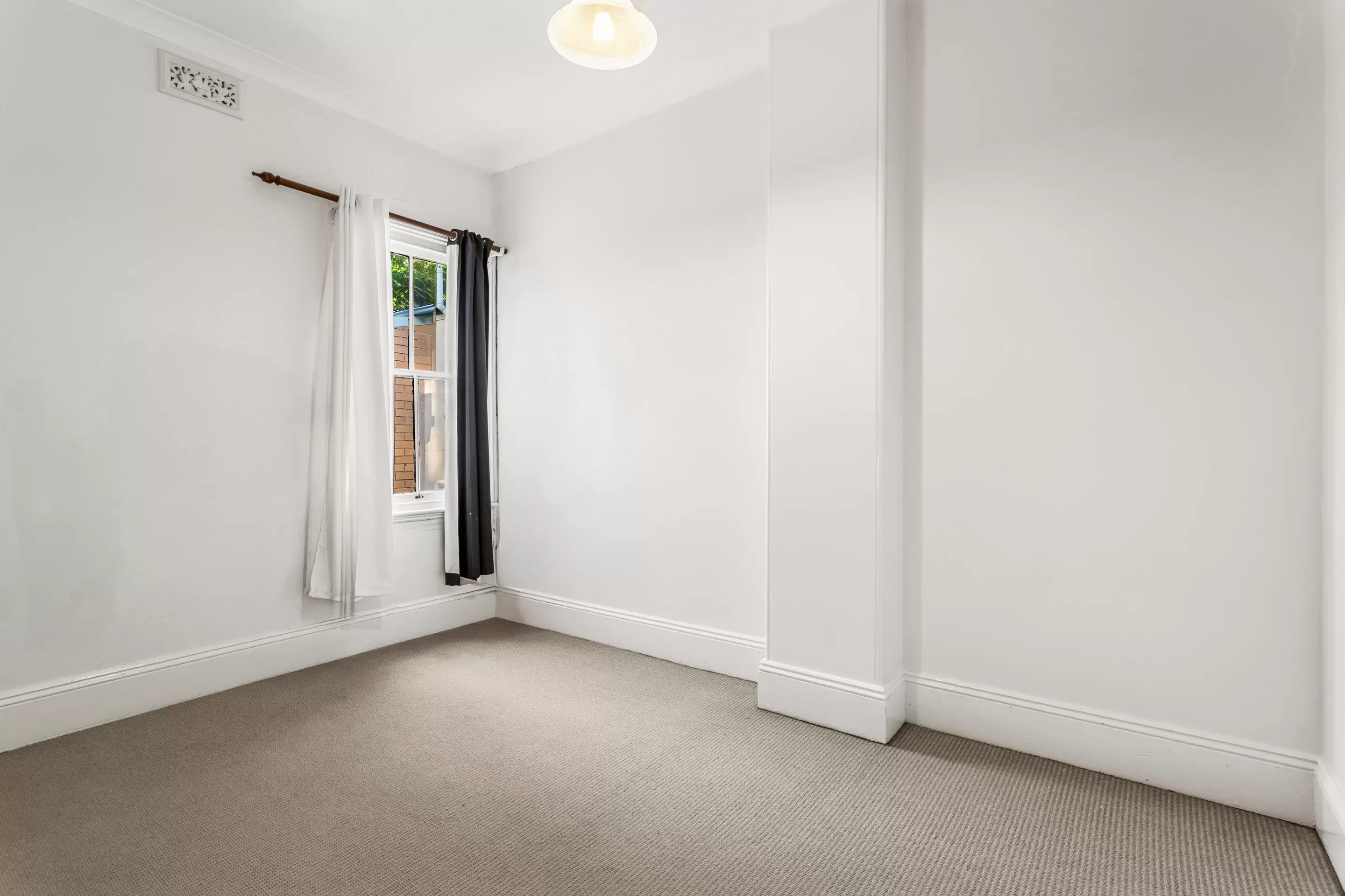 44 Reynolds Street, Balmain Leased by Coopers Agency - image 5