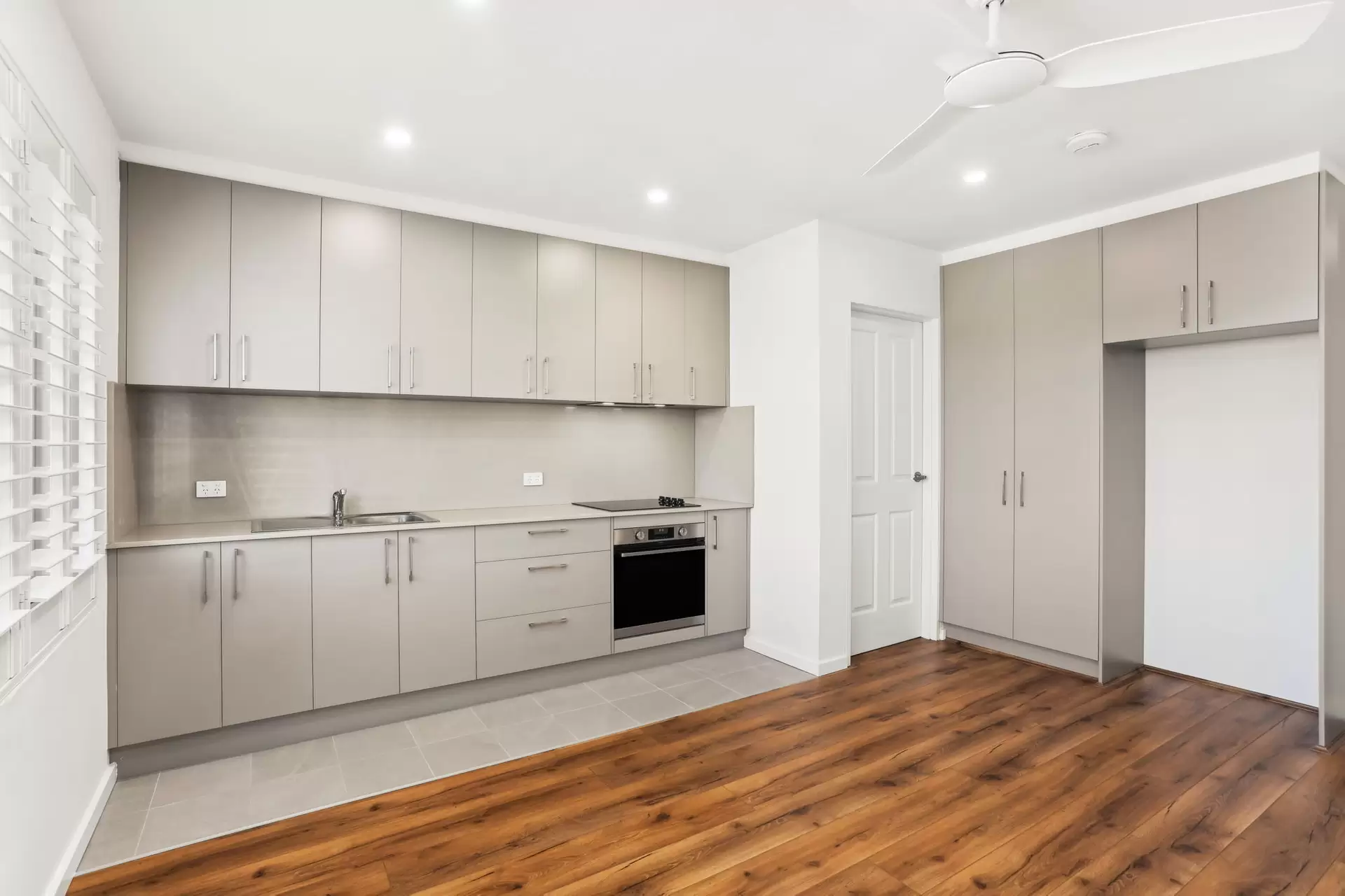 17/31-33 Maida Street, Lilyfield Leased by Coopers Agency - image 1