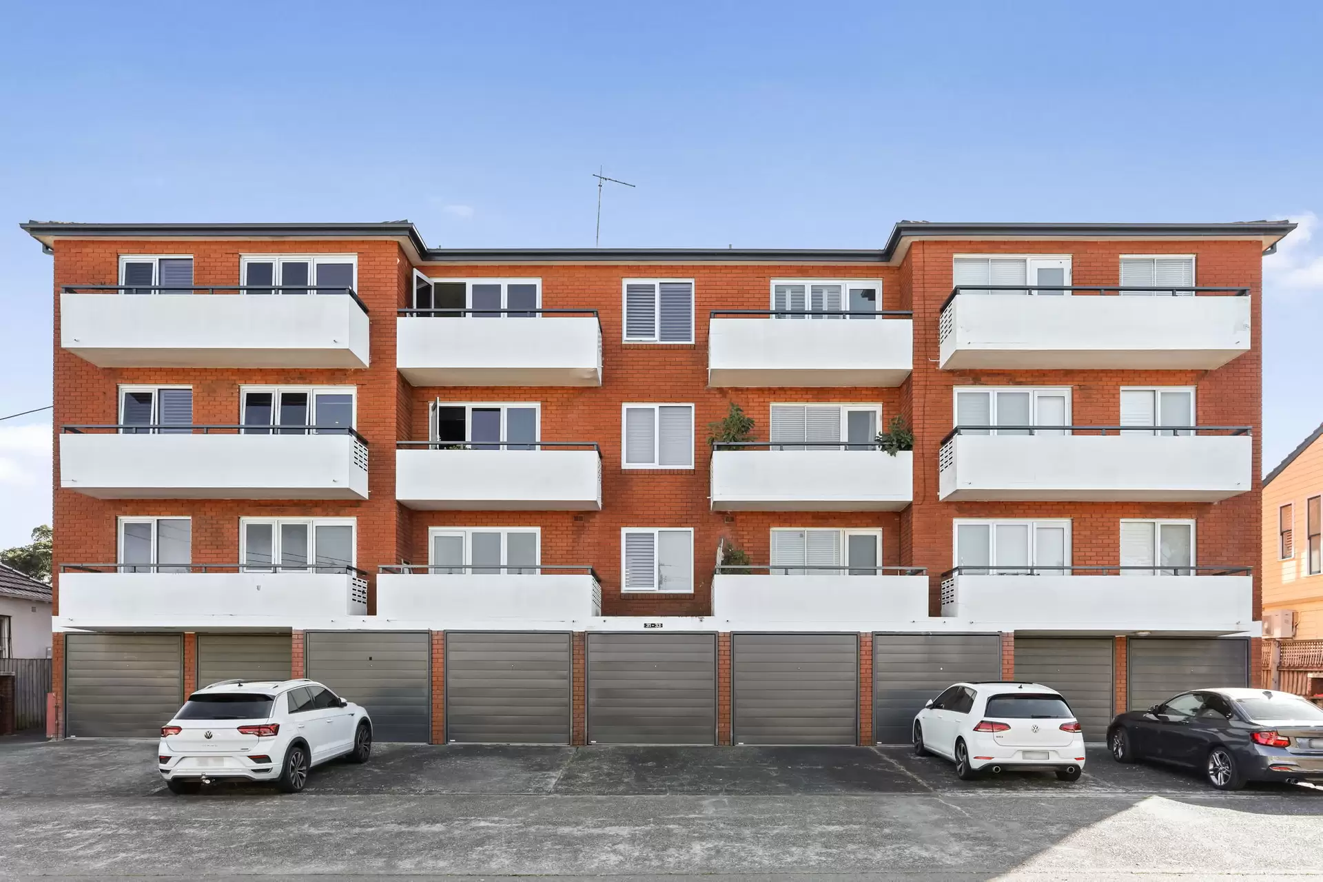 17/31-33 Maida Street, Lilyfield Leased by Coopers Agency - image 1