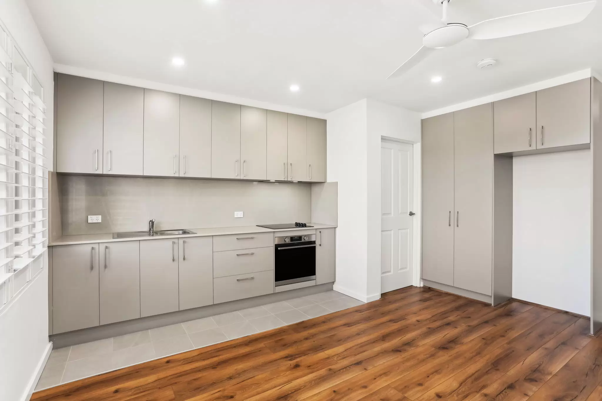 17/31-33 Maida Street, Lilyfield Leased by Coopers Agency - image 2