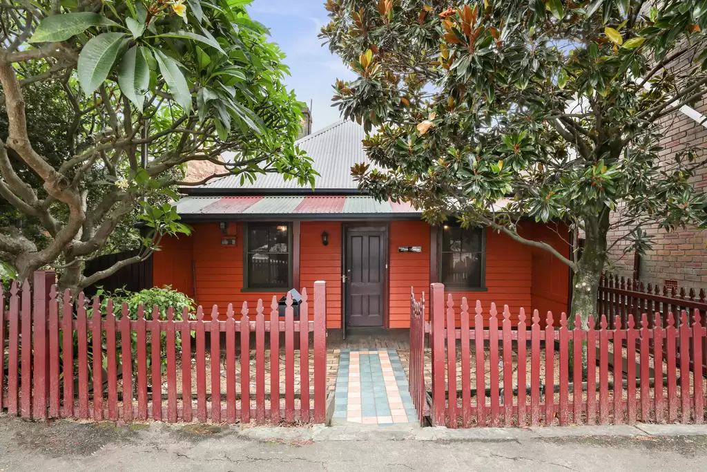 120 Beattie Street, Balmain Auction by Coopers Agency