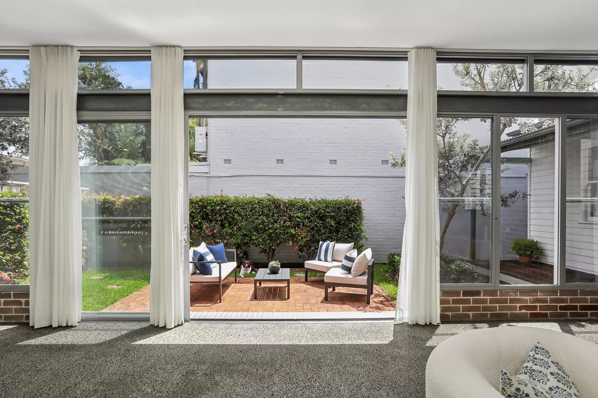 52 Smith Street, Balmain Auction by Coopers Agency - image 1