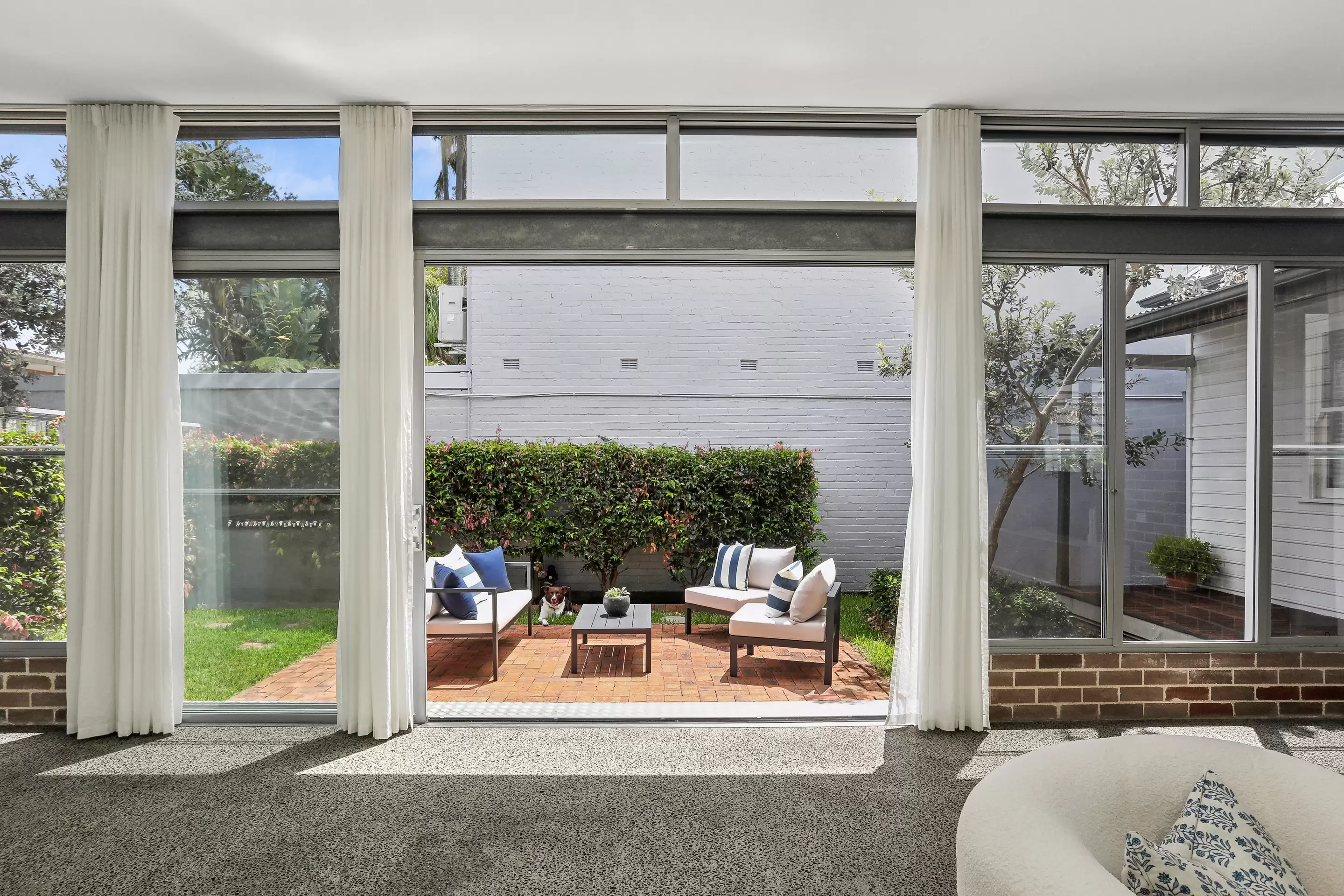 52 Smith Street, Balmain Auction by Coopers Agency - image 9