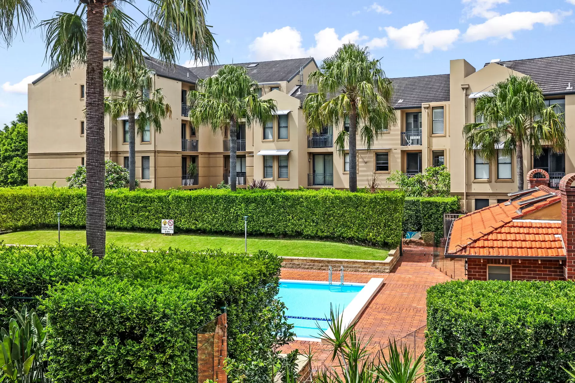 B7/1 Buchanan Street, Balmain Auction by Coopers Agency - image 1