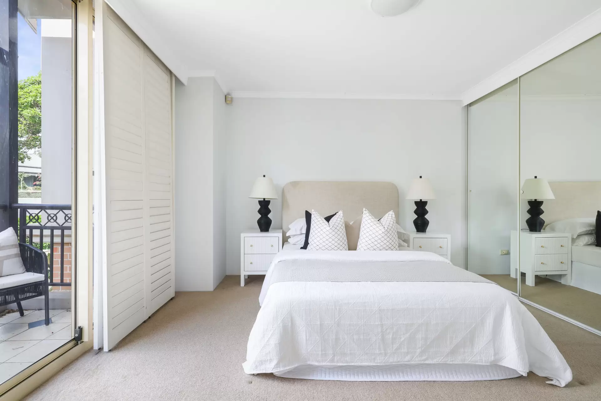 81 Palmer Street, Balmain Leased by Coopers Agency - image 1