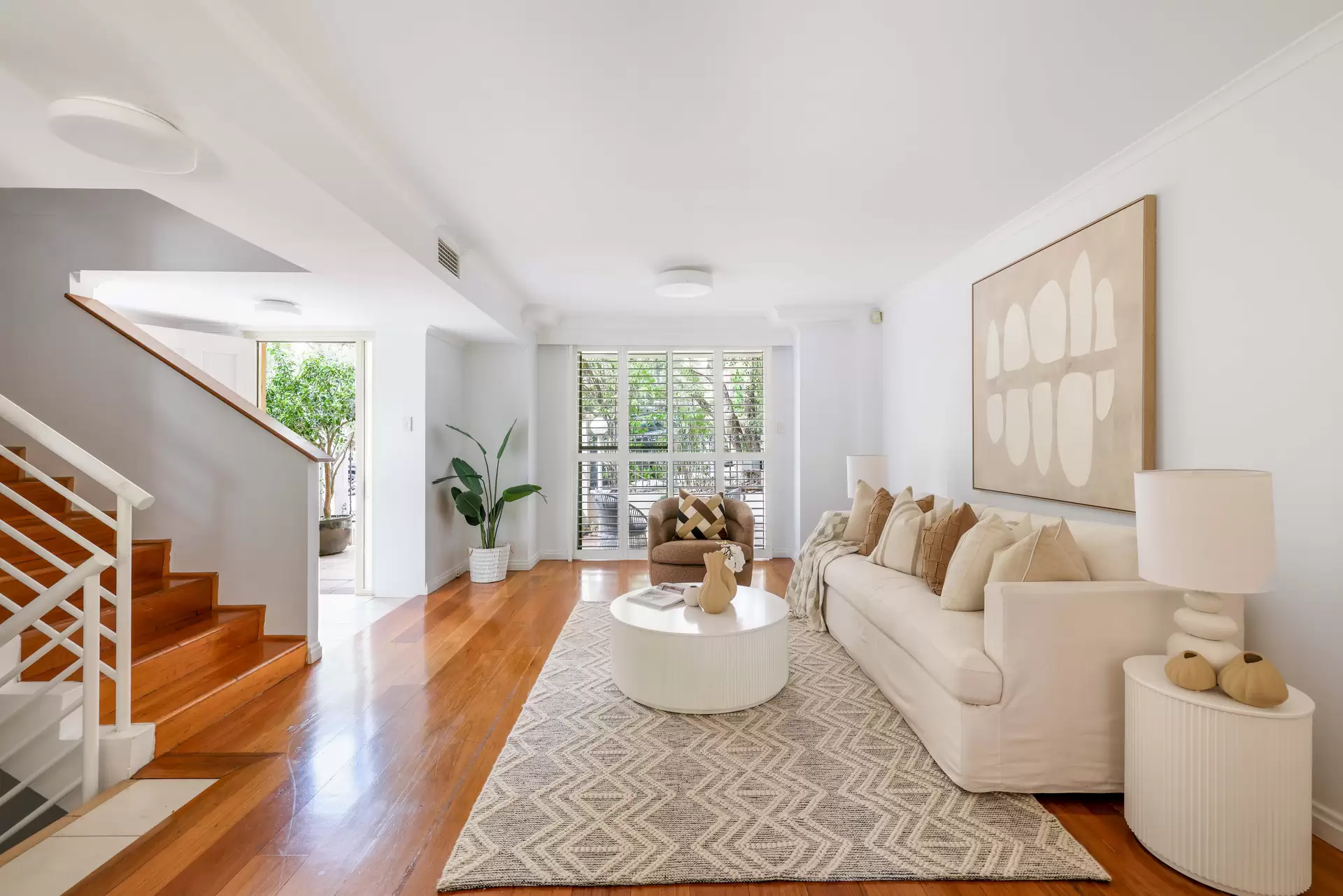 81 Palmer Street, Balmain Leased by Coopers Agency - image 1