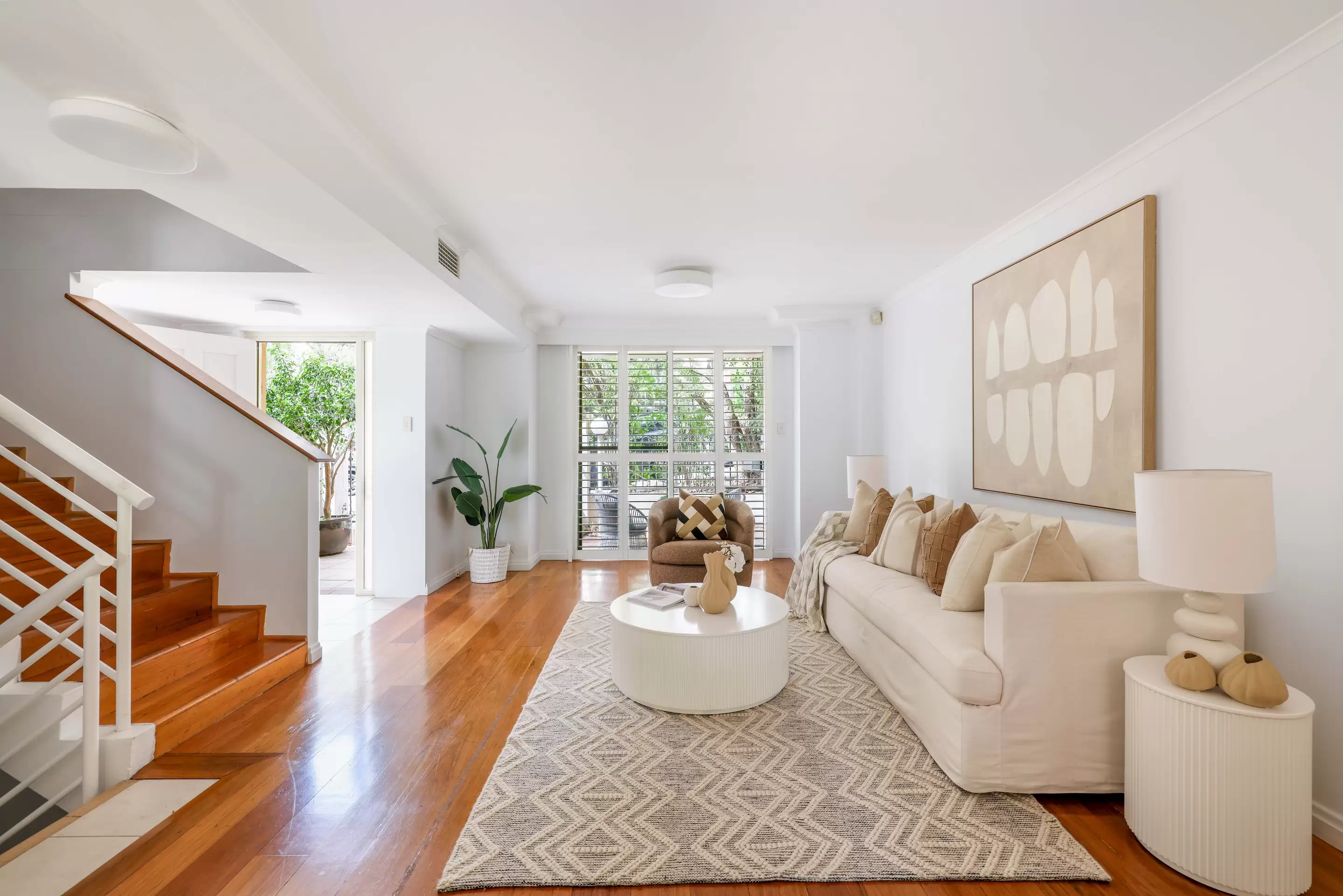81 Palmer Street, Balmain Leased by Coopers Agency - image 2