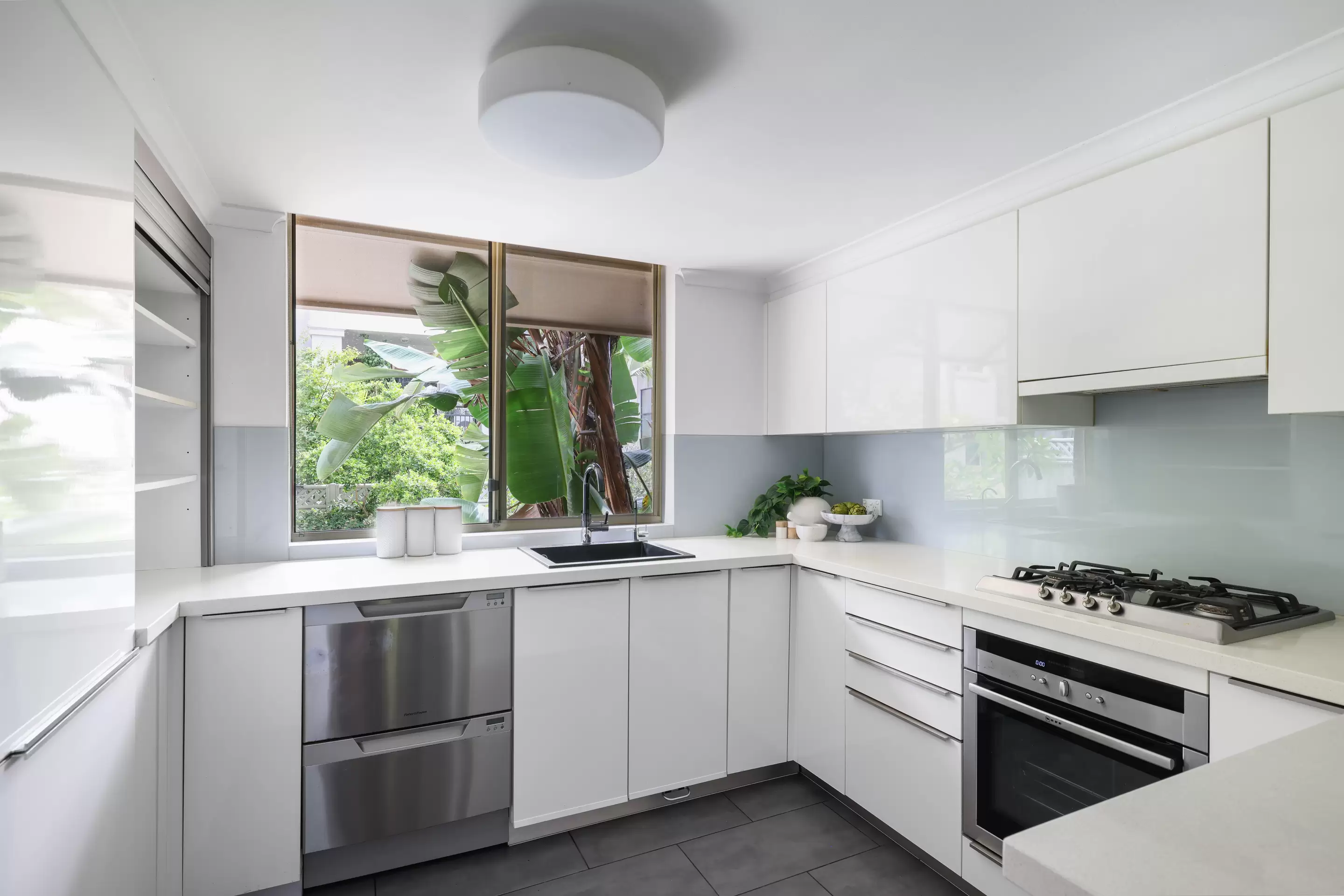 81 Palmer Street, Balmain Leased by Coopers Agency - image 4