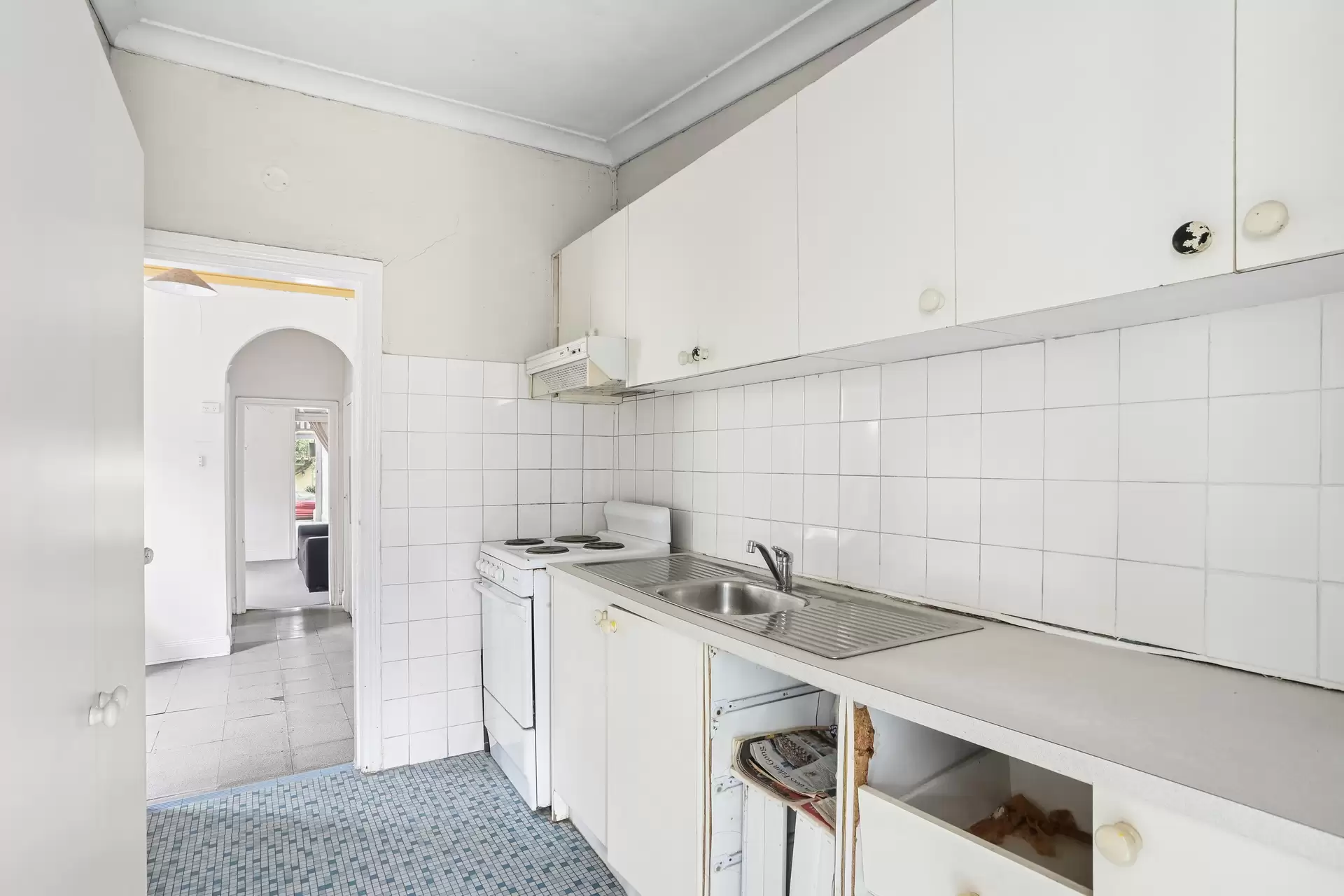 30 Clarendon, Stanmore Auction by Coopers Agency - image 1