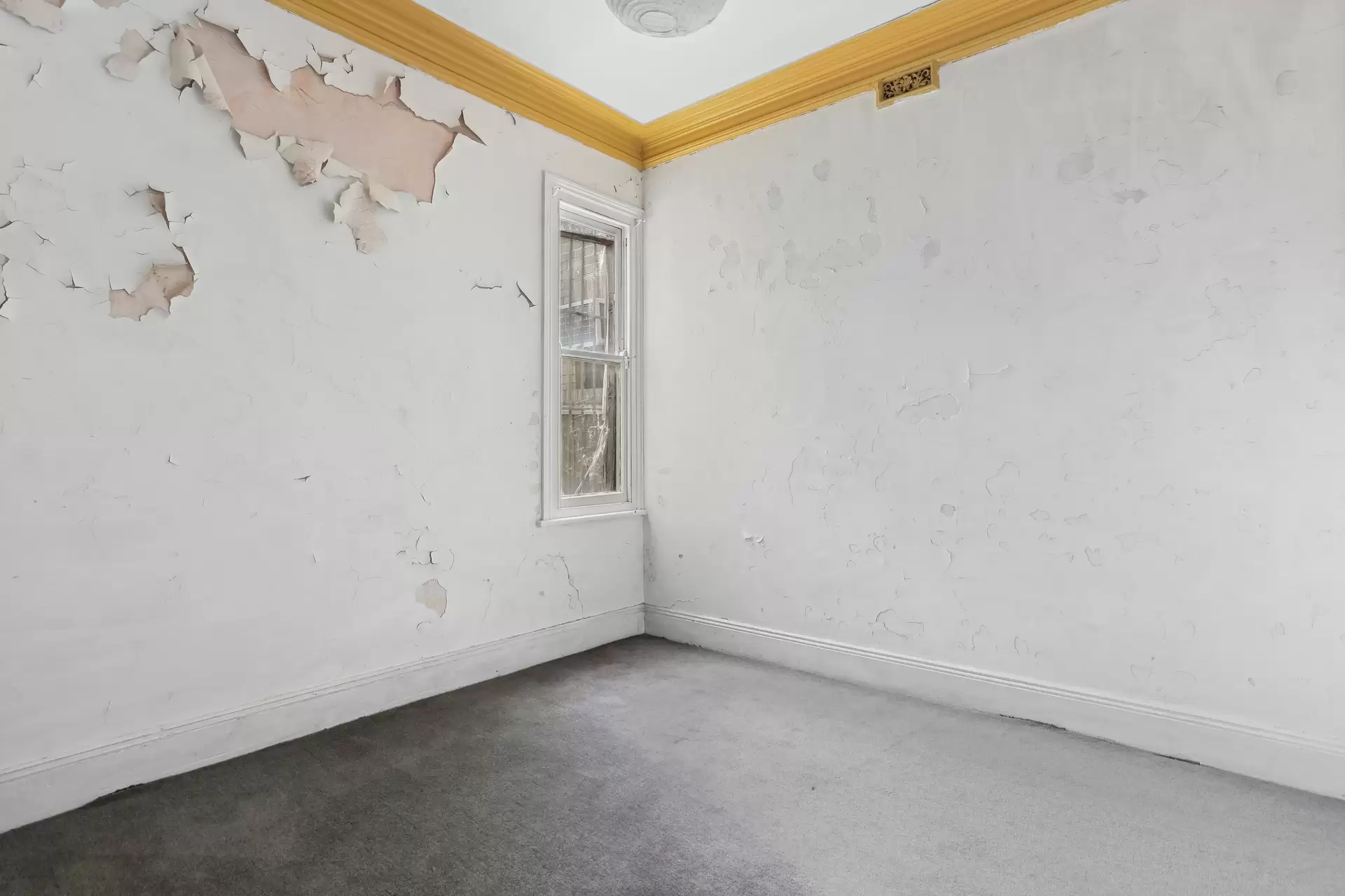 30 Clarendon, Stanmore Auction by Coopers Agency - image 1