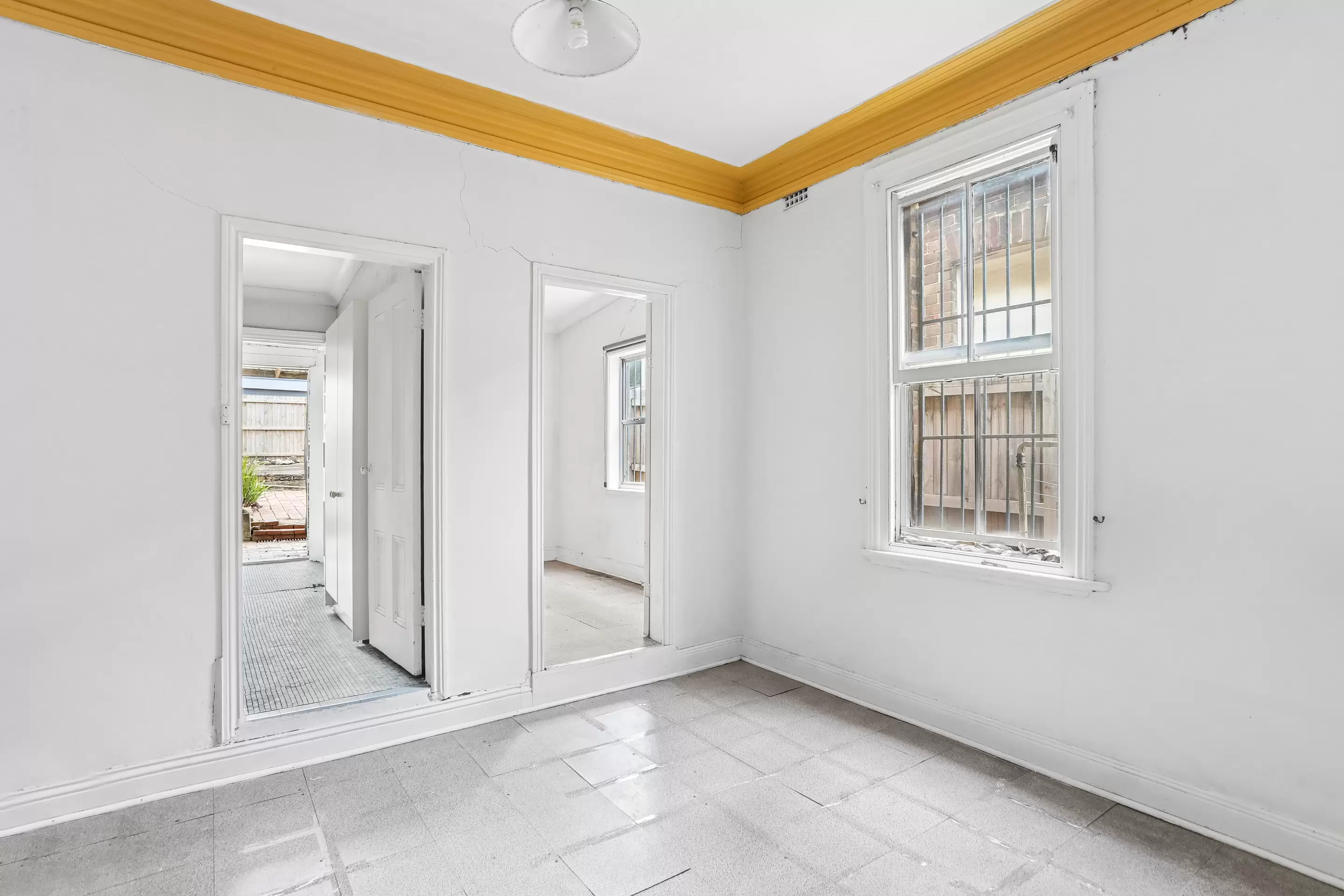 30 Clarendon, Stanmore Auction by Coopers Agency - image 6