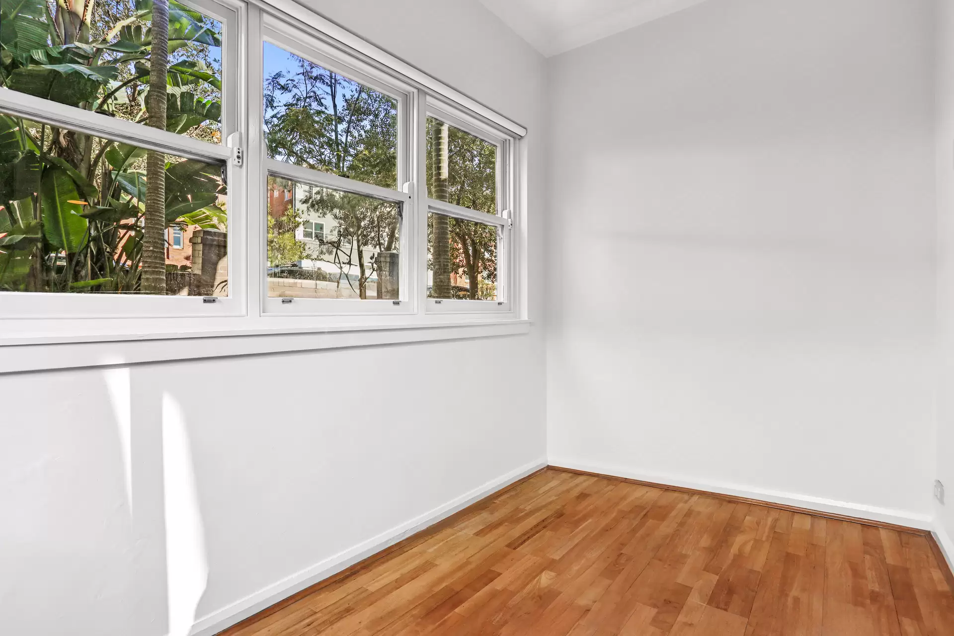 1/17 Sir Thomas Mitchell Road, Bondi Beach Leased by Coopers Agency - image 1