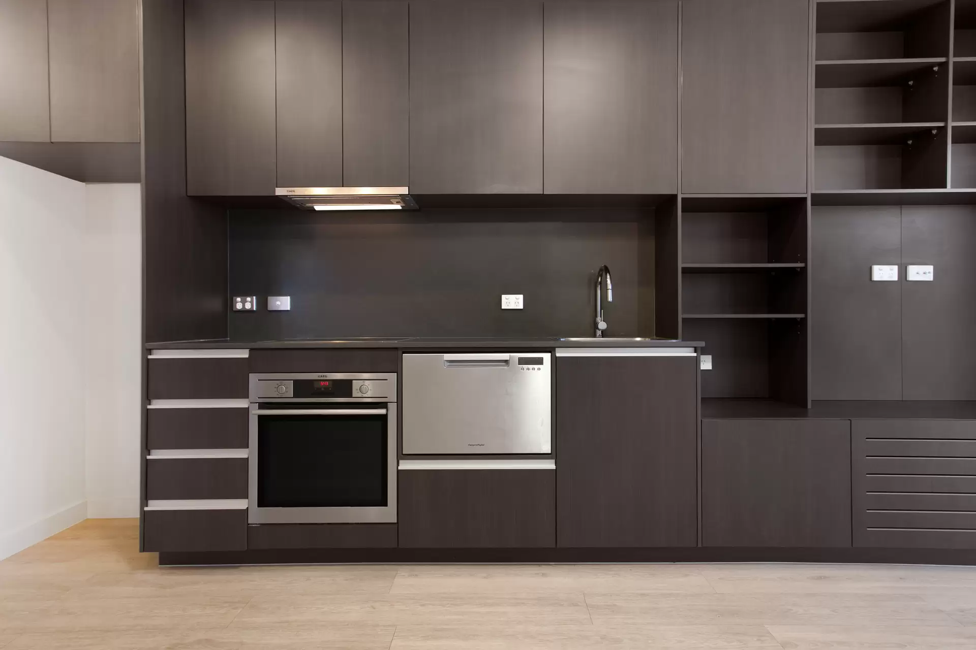 6/31-33 Maida Street, Lilyfield For Lease by Coopers Agency - image 1
