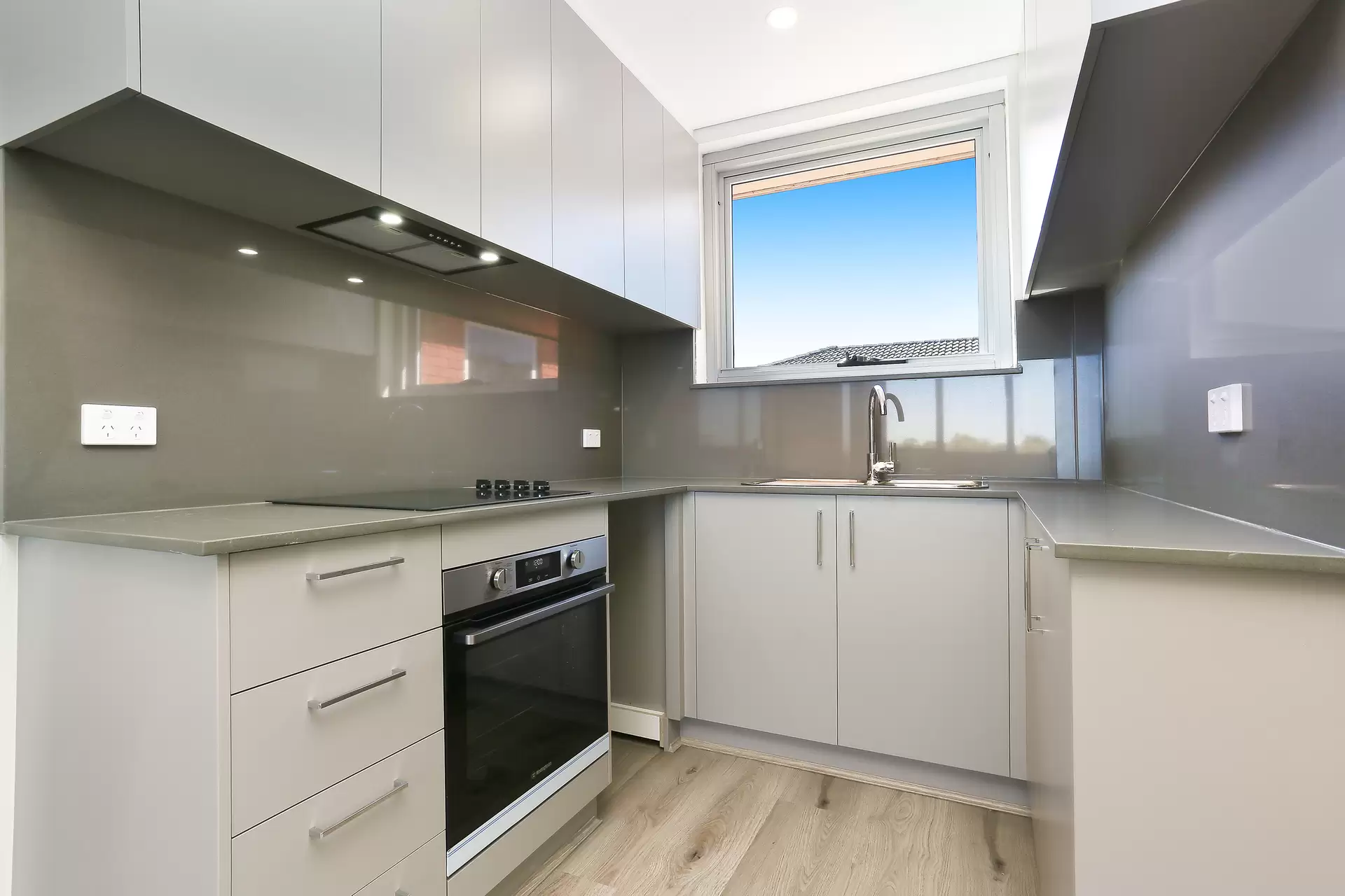 7/33 Maida Street, Lilyfield Leased by Coopers Agency - image 1
