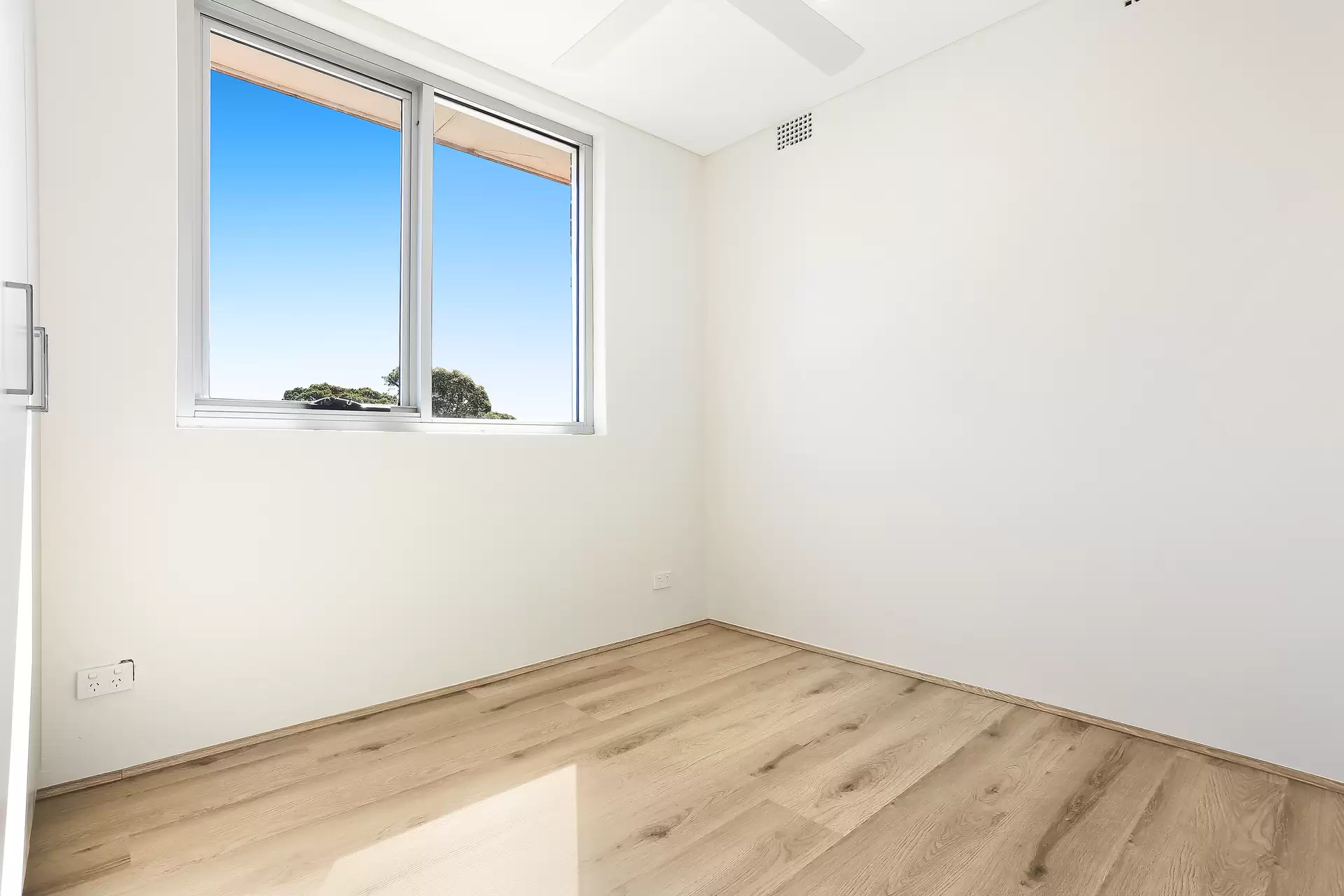 7/33 Maida Street, Lilyfield Leased by Coopers Agency - image 1