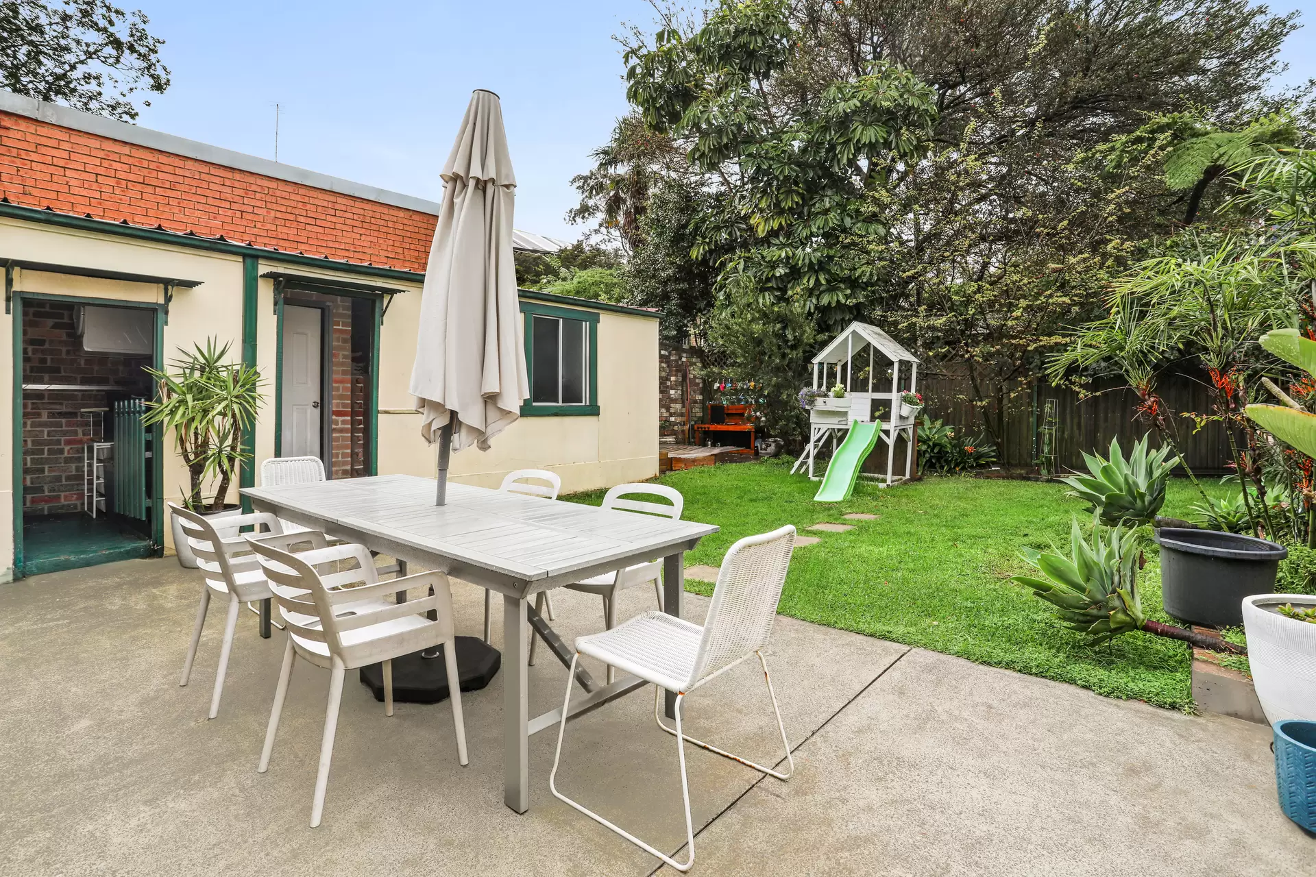 10 Denison Street, Rozelle Sold by Coopers Agency - image 1