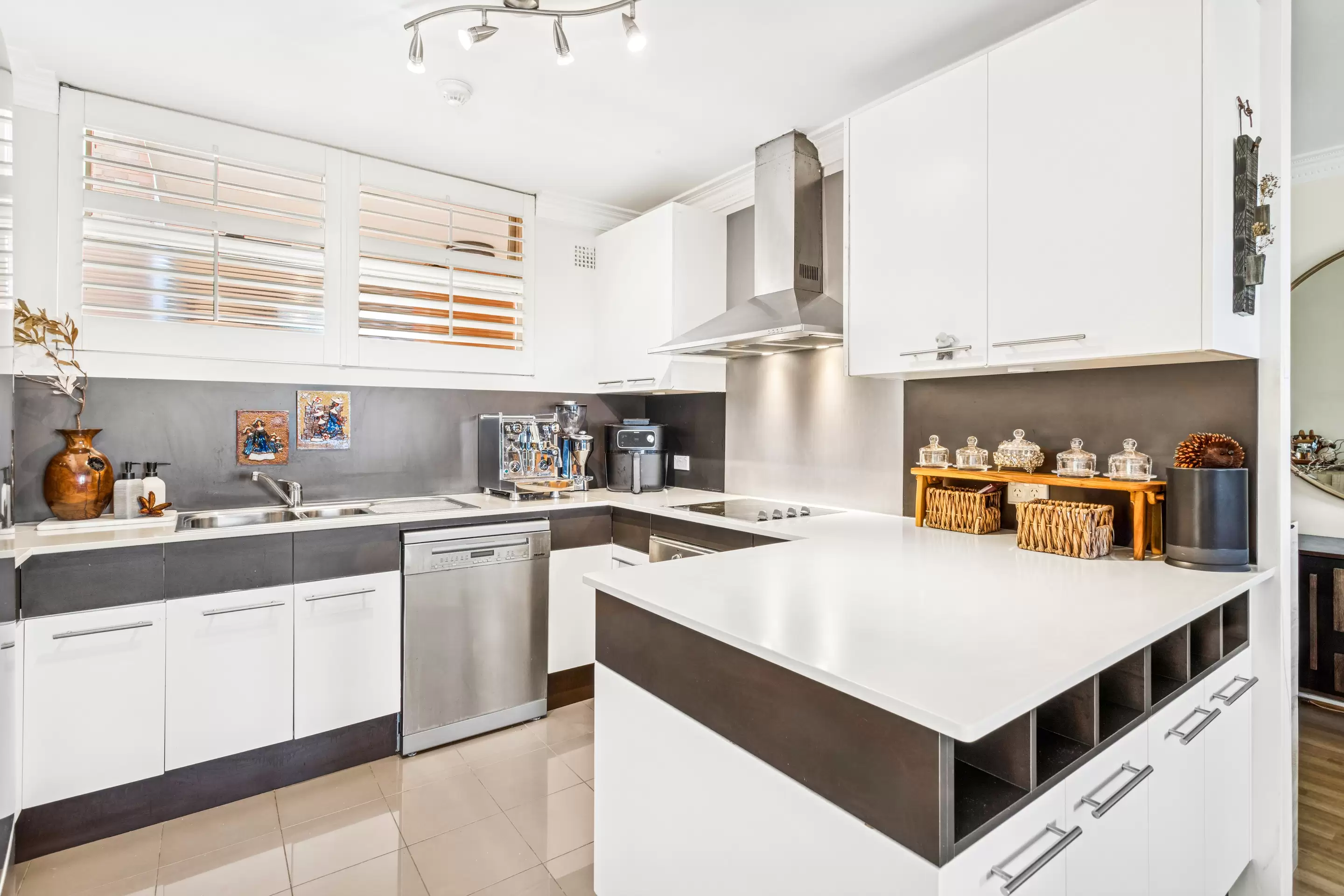 38/55 Carter Street, Cammeray Leased by Coopers Agency - image 4