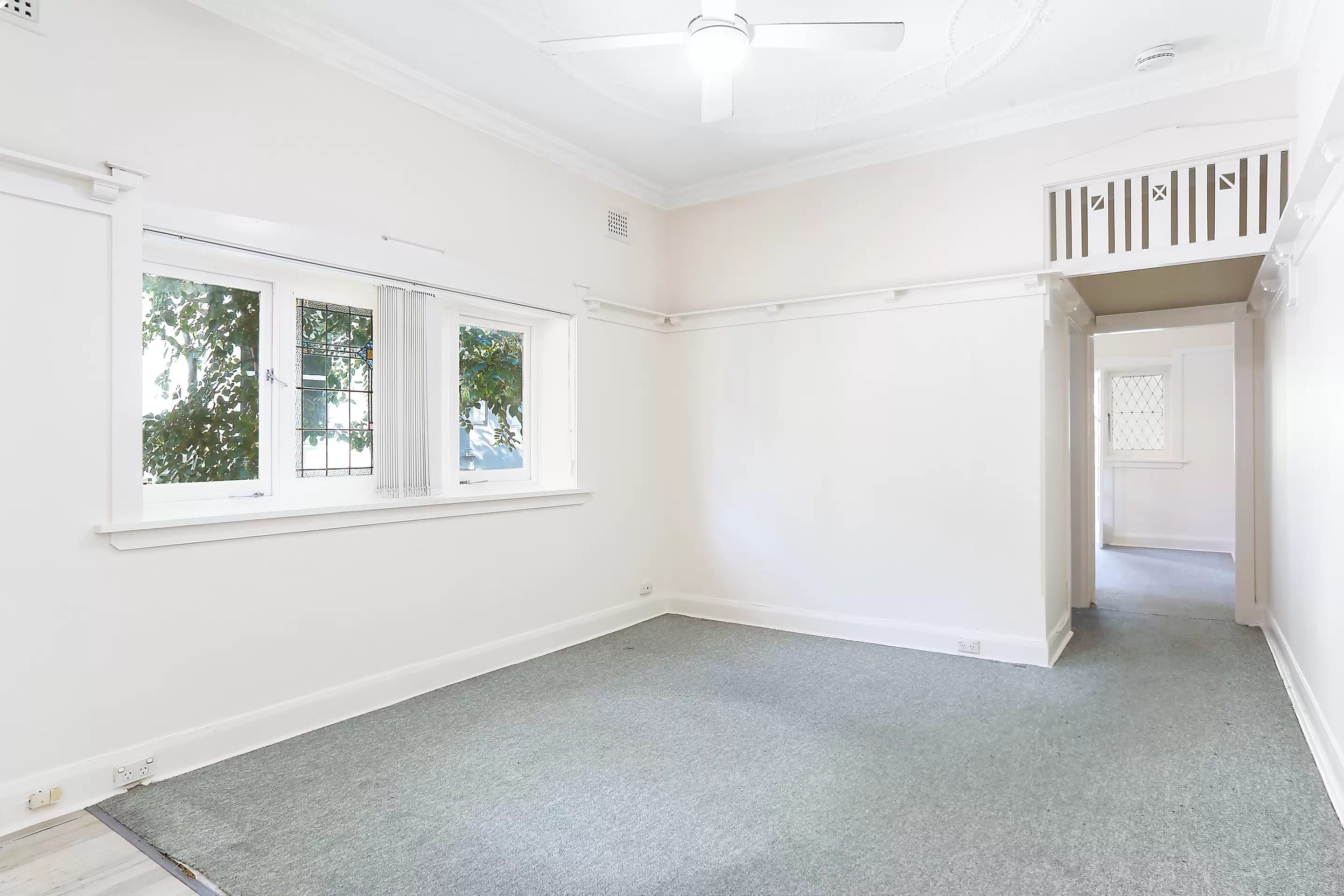 5/17 Sir Thomas Mitchell Road, Bondi Beach Leased by Coopers Agency - image 2