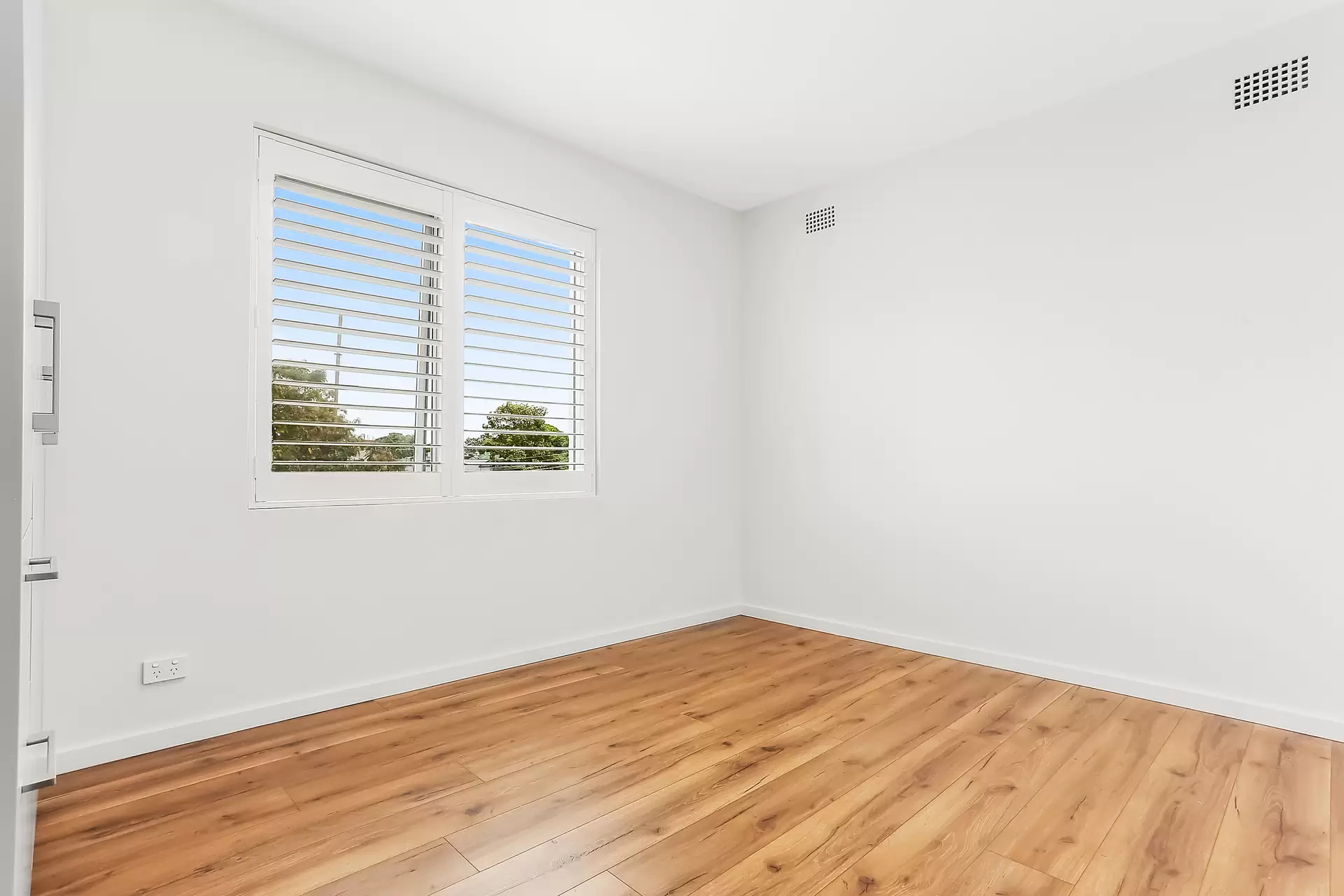 4/33 Maida Street, Lilyfield Leased by Coopers Agency - image 1