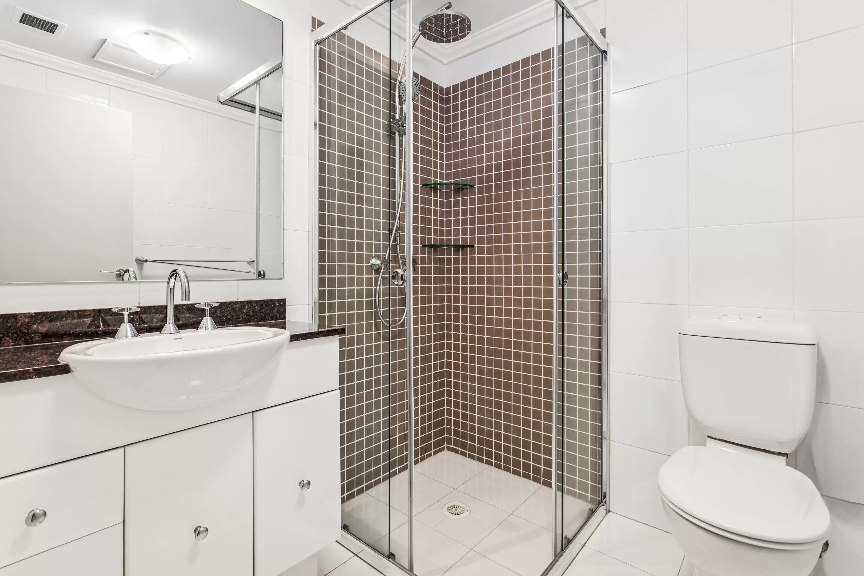 61/24 Buchanan Street, Balmain Leased by Coopers Agency - image 6