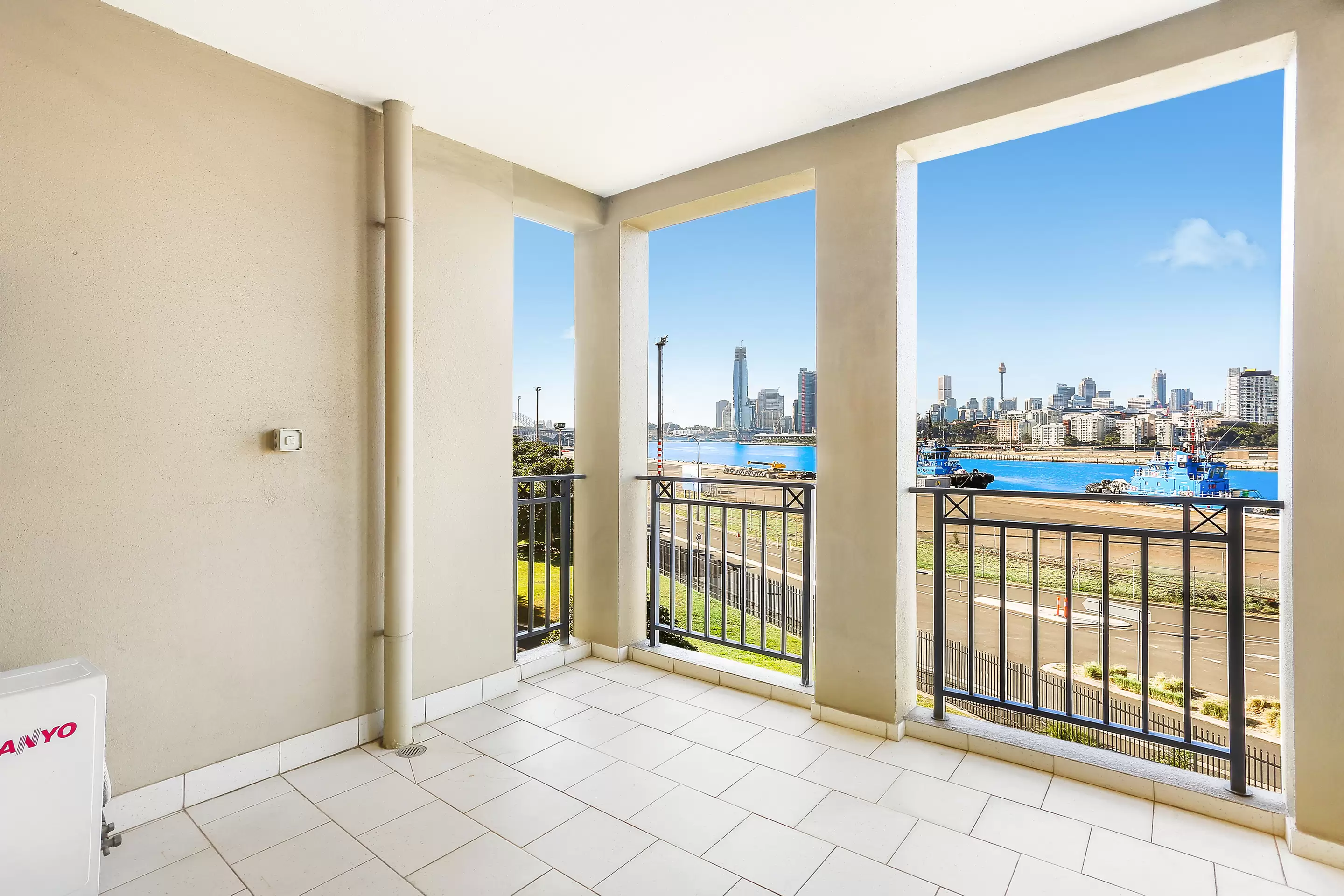 D14,1 Buchanan Street, Balmain Leased by Coopers Agency - image 6