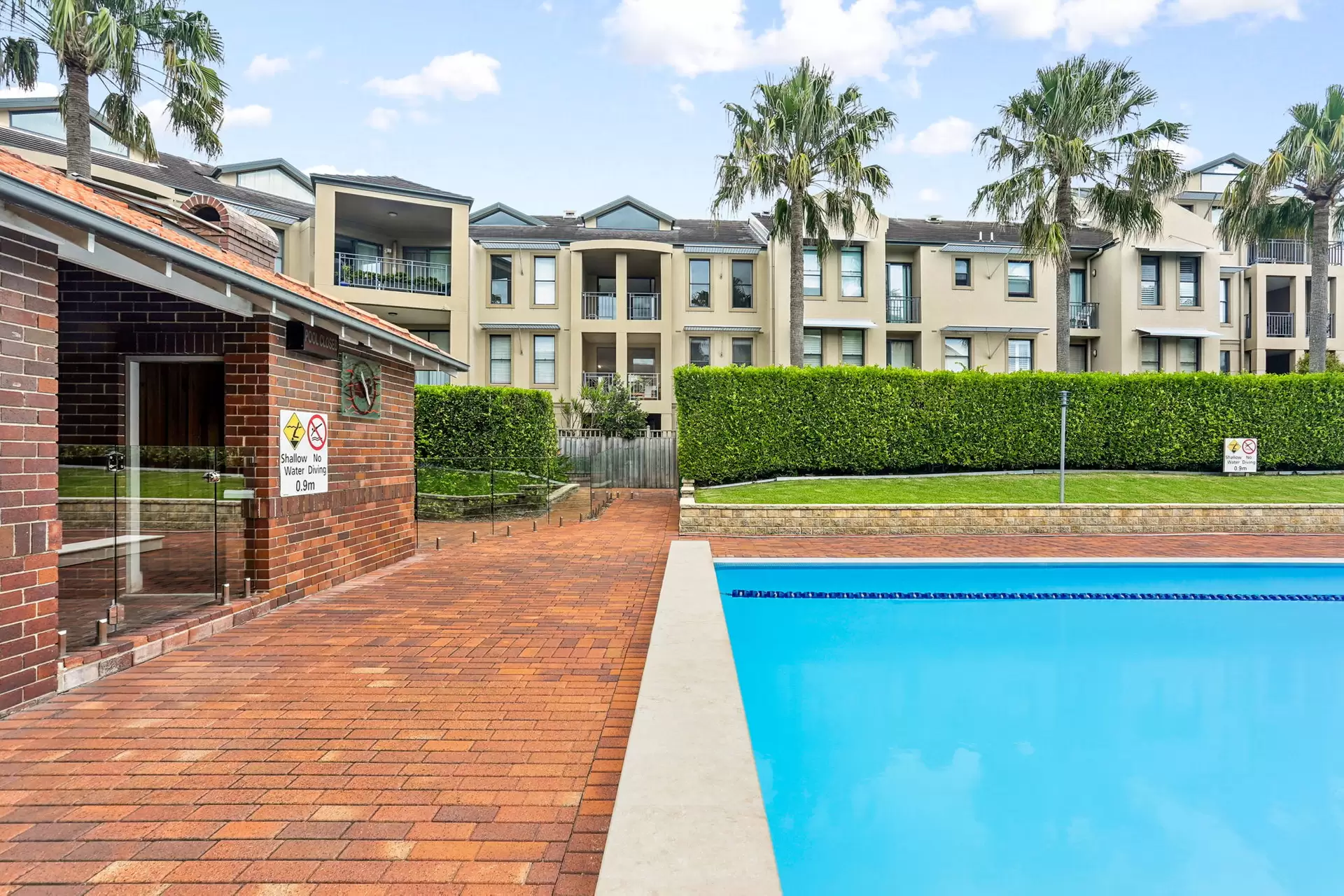 C15/1 Buchanan Street, Balmain For Sale by Coopers Agency - image 1