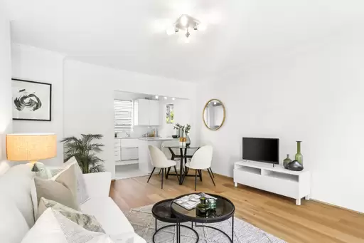 4/52 Greenwich Road, Greenwich Auction by Coopers Agency