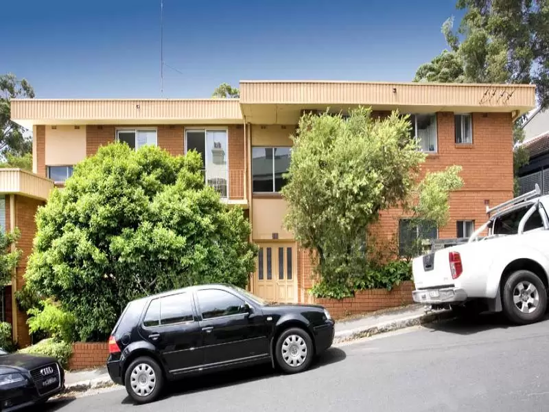 9/16 Vincent Street, Balmain Sold by Coopers Agency - image 2