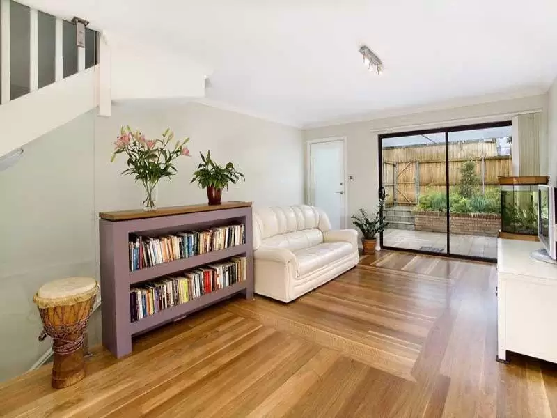 2/5A Ilka Street, Lilyfield Sold by Coopers Agency - image 2