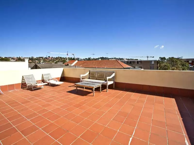 14/68 Gould Street, Bondi Beach Sold by Coopers Agency - image 3