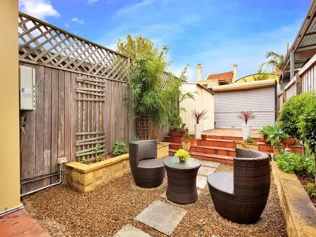 17 Harris Street, Balmain Leased by Coopers Agency - image 5