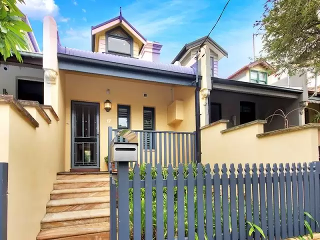 17 Harris Street, Balmain Leased by Coopers Agency - image 1