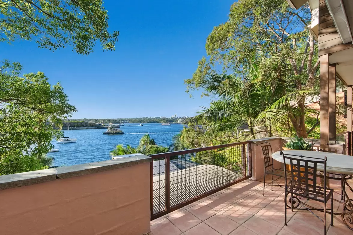 38 Nicholson Street, Balmain East Sold by Coopers Agency - image 2