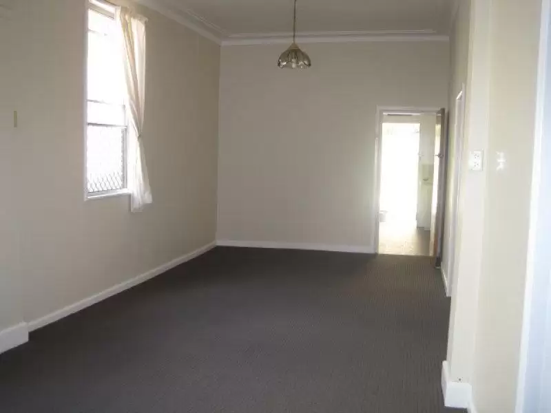 40 Moodie Street, Rozelle Leased by Coopers Agency - image 2